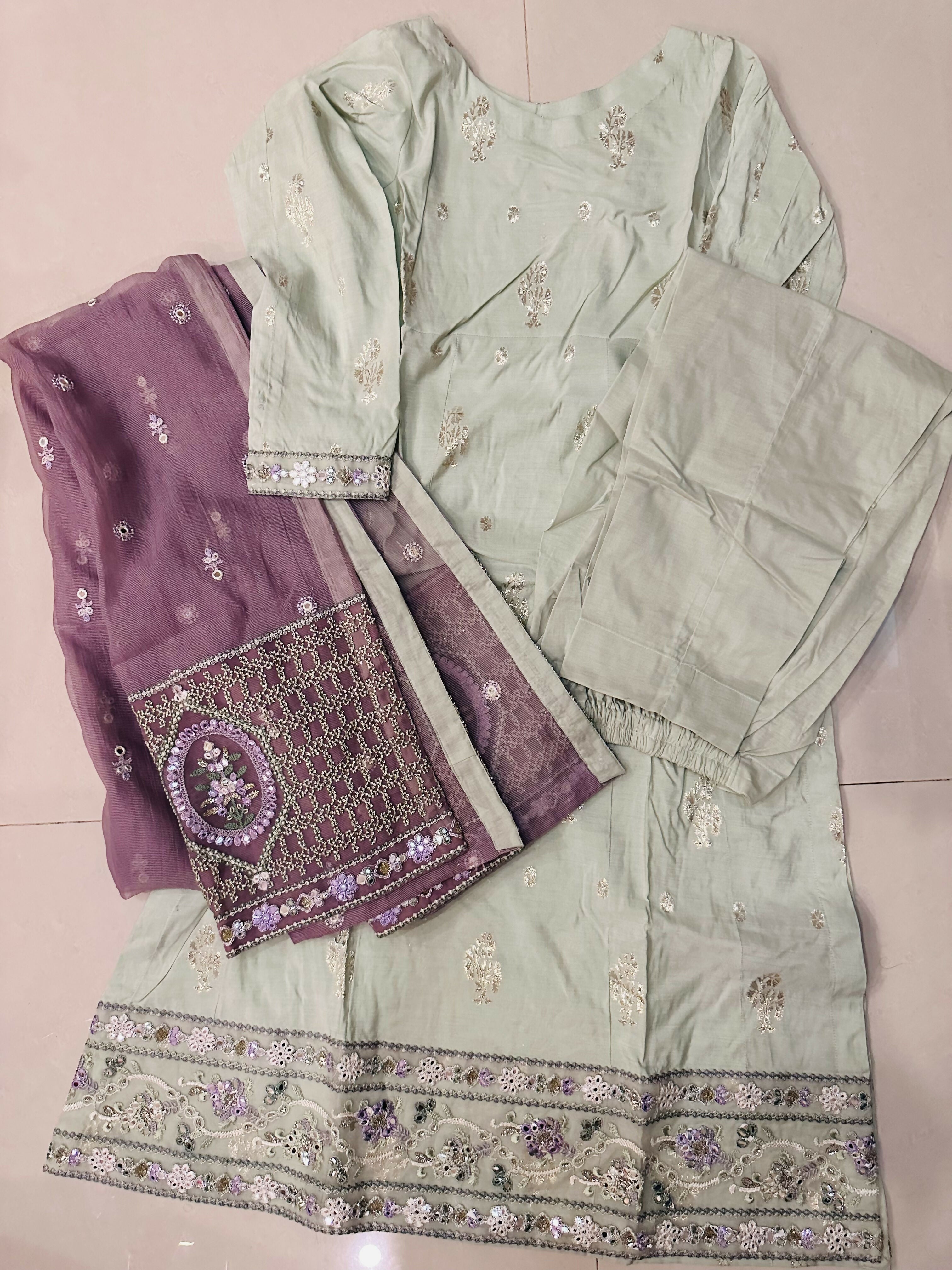 Cross stitch | 3 PC embroidered suit | Women Branded Kurta | Medium | New