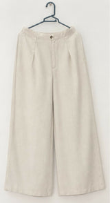 Baggy Pants | Women Bottoms & Pants | Size: 36 | Beige | Preloved