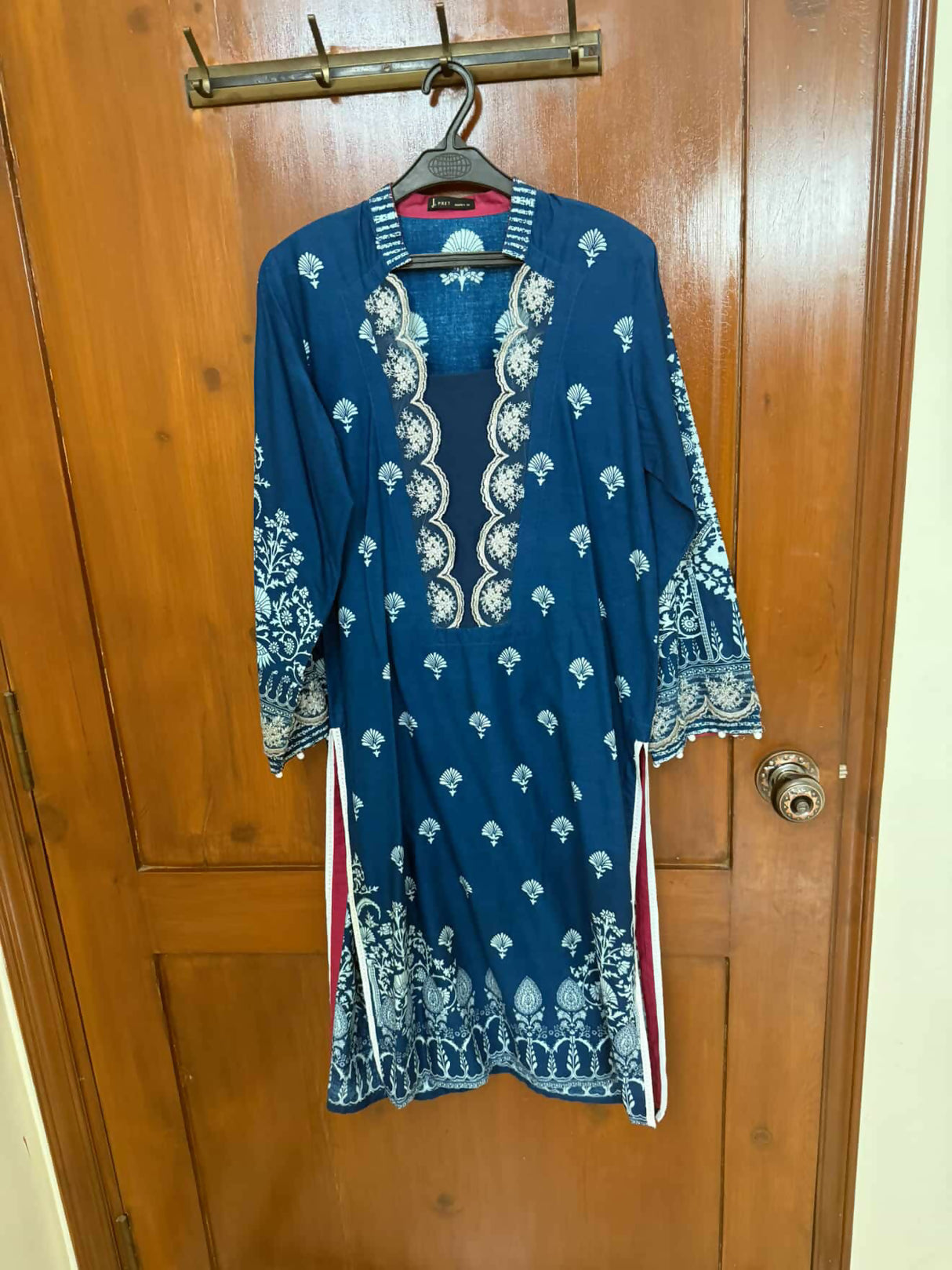 A5BB7231-E11B-47A0-BA5D-D527651E7CF5