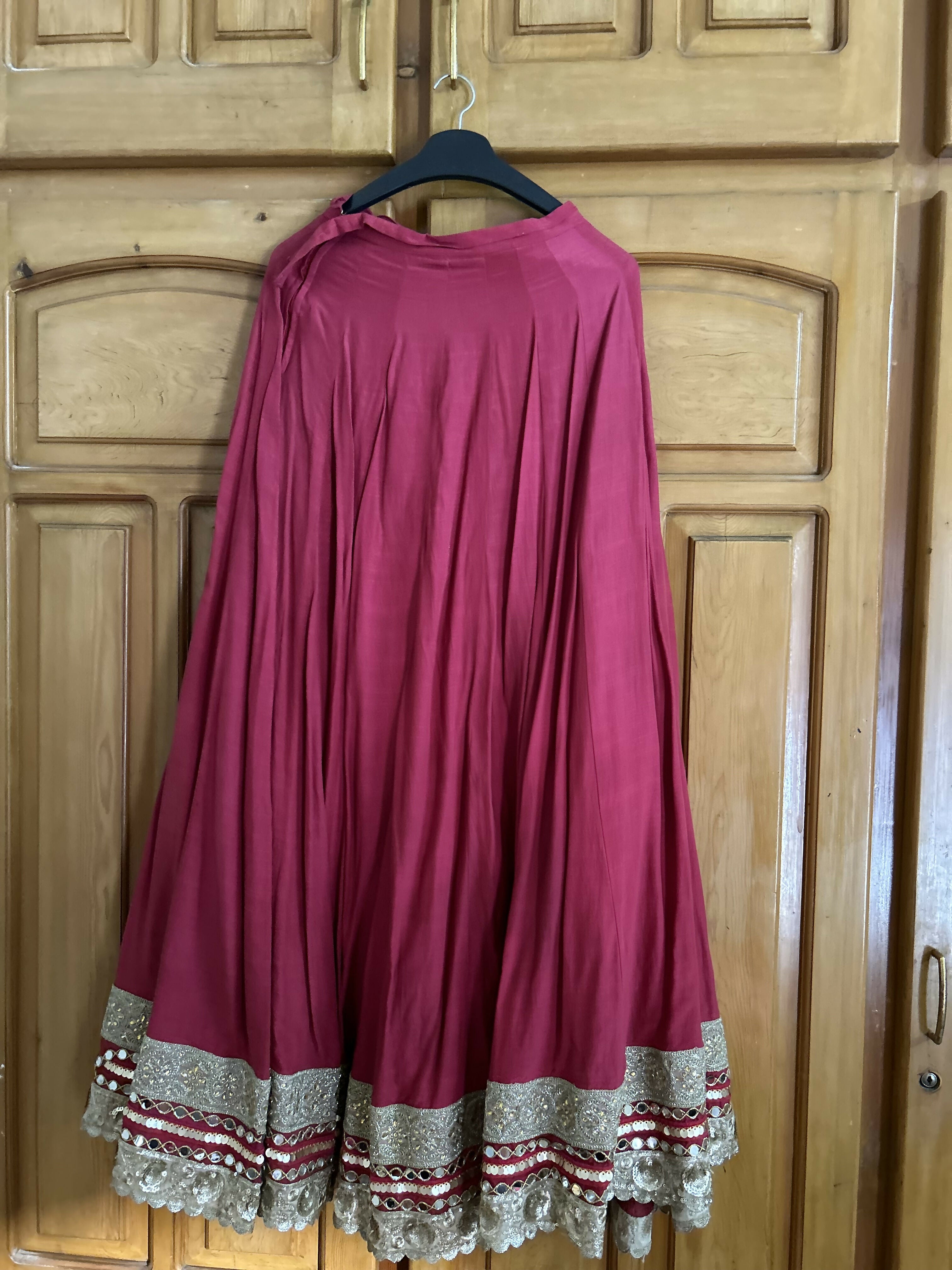 Beautiful Lehanga Suit | Girls Skirts & Dresses | Small | Worn Once