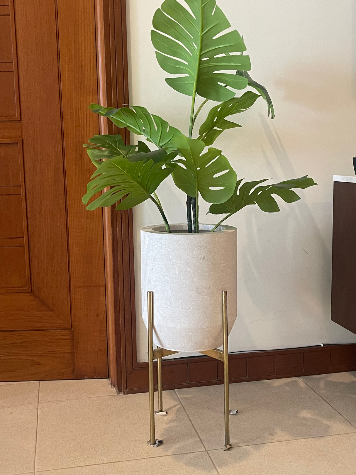 Round White Stone Planter | For Your Home | Brand New