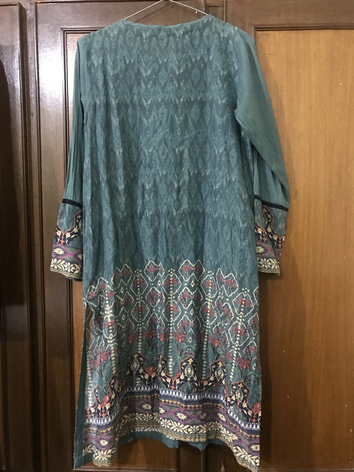 6A2F9E95-6E22-41F2-B4EE-032A50FAE311