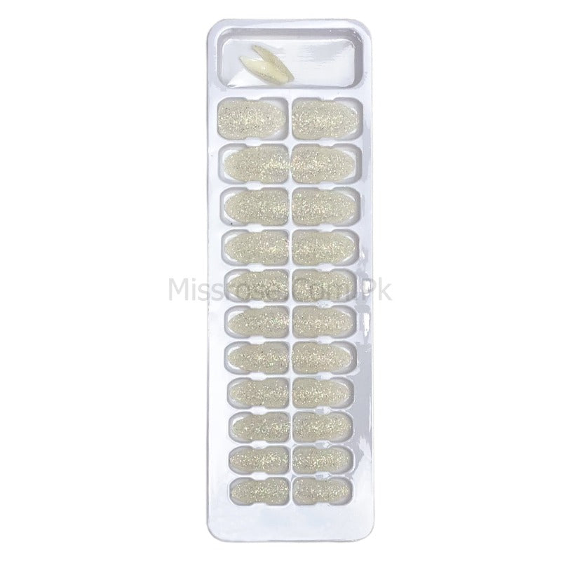 Buy Missrose Glitter Nails in Pakistan
