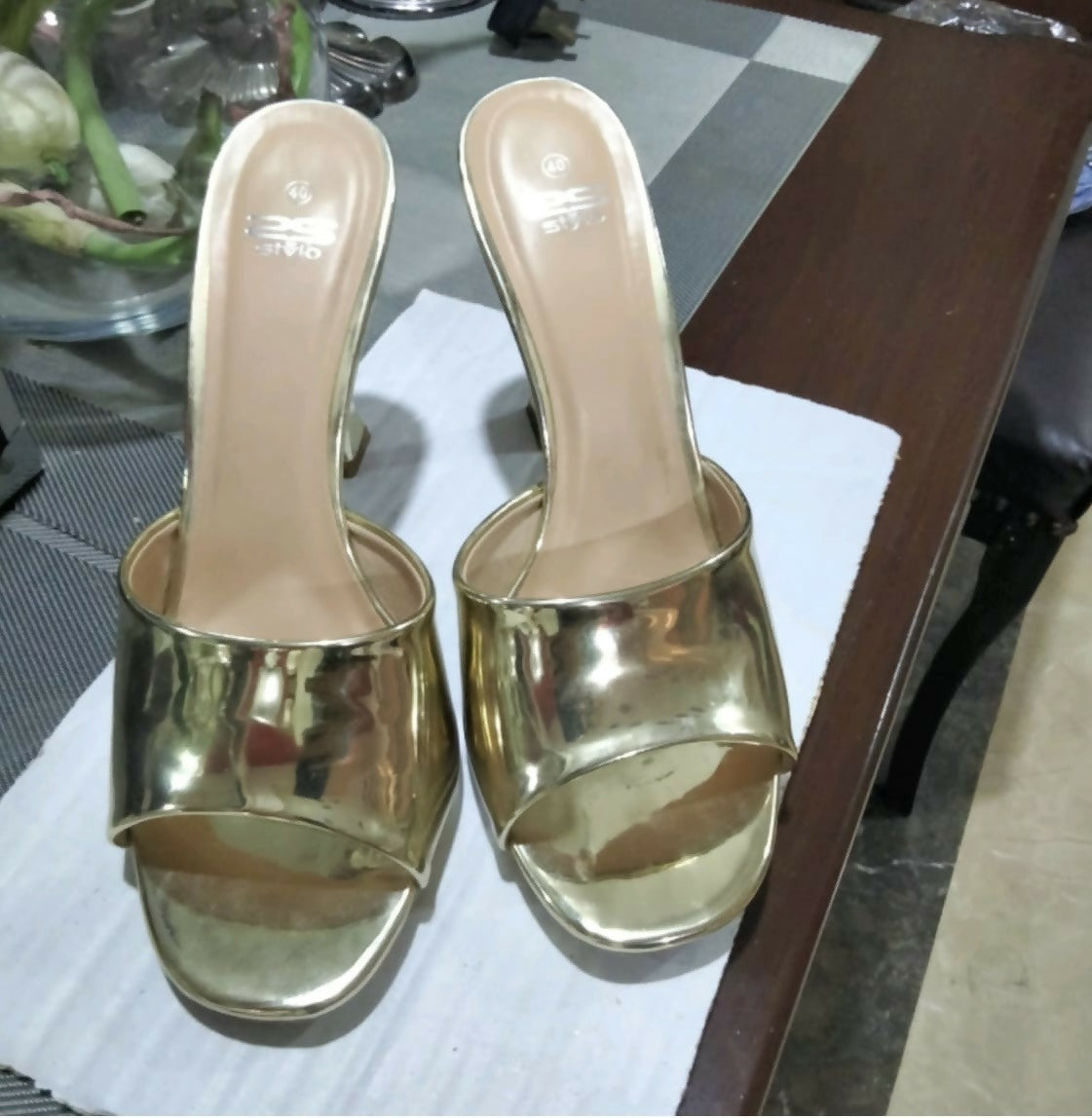 0fbddfef-902c-4d8c-9210-367e6732f887