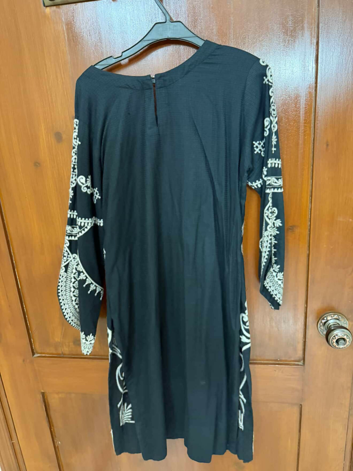 Alkaram Studio | Women Branded Kurta | Small | Preloved