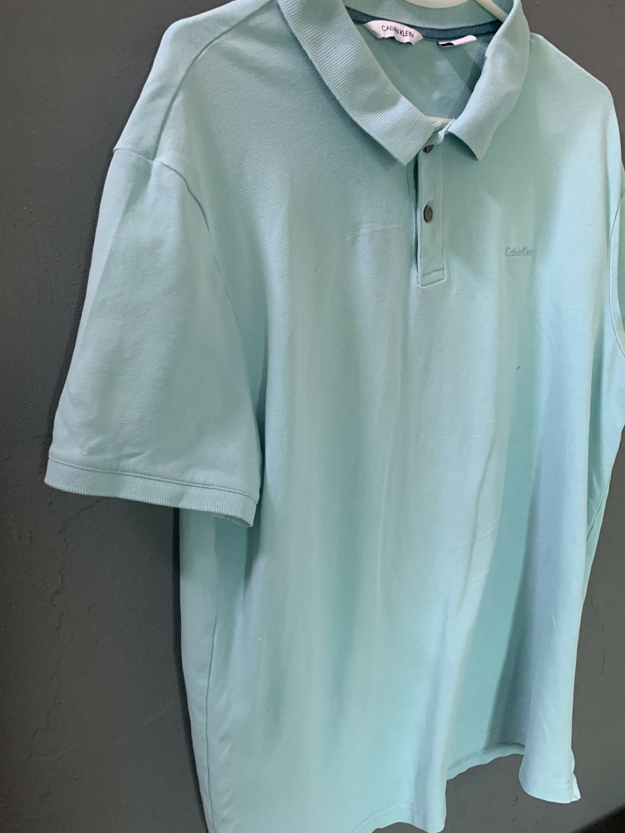 Calvin Klein | Men Shirts & Tops | Medium | Preloved