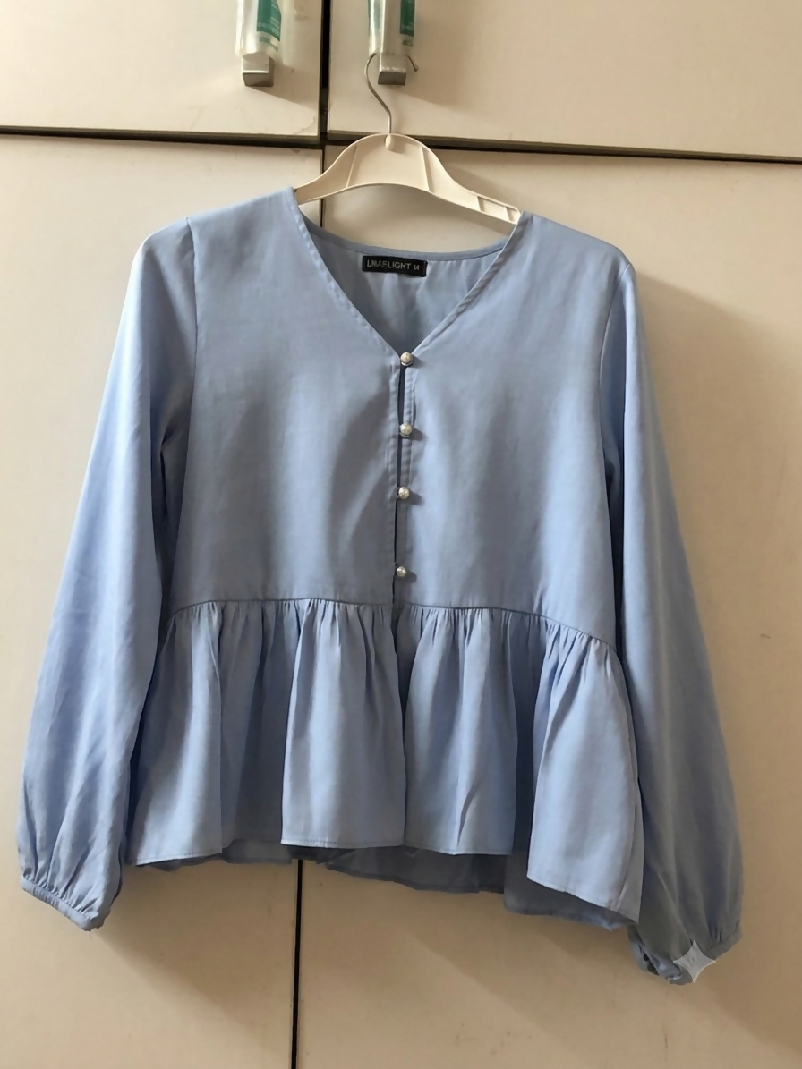 Limelight | Silk Top | Women Tops & Shirts | Light Blue | Small | Preloved