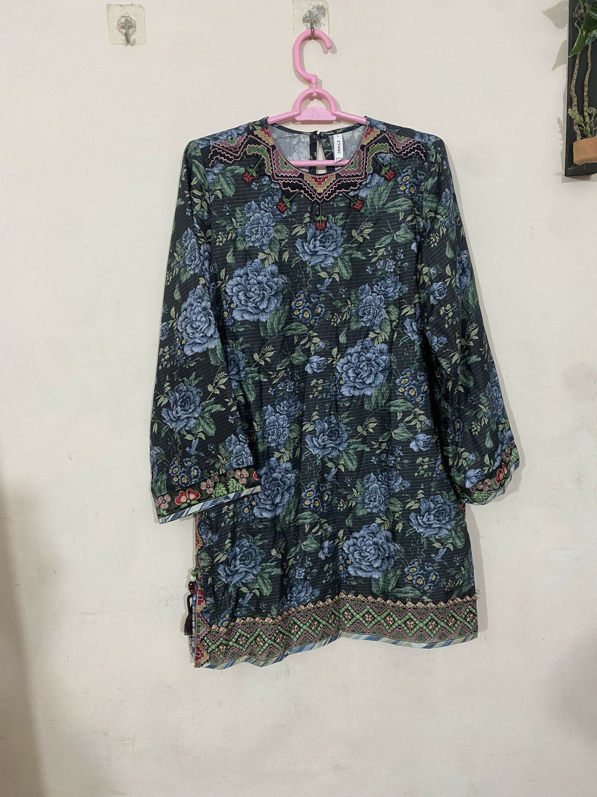Ethnc | Women Branded Kurta | Blue | Large | Worn Once