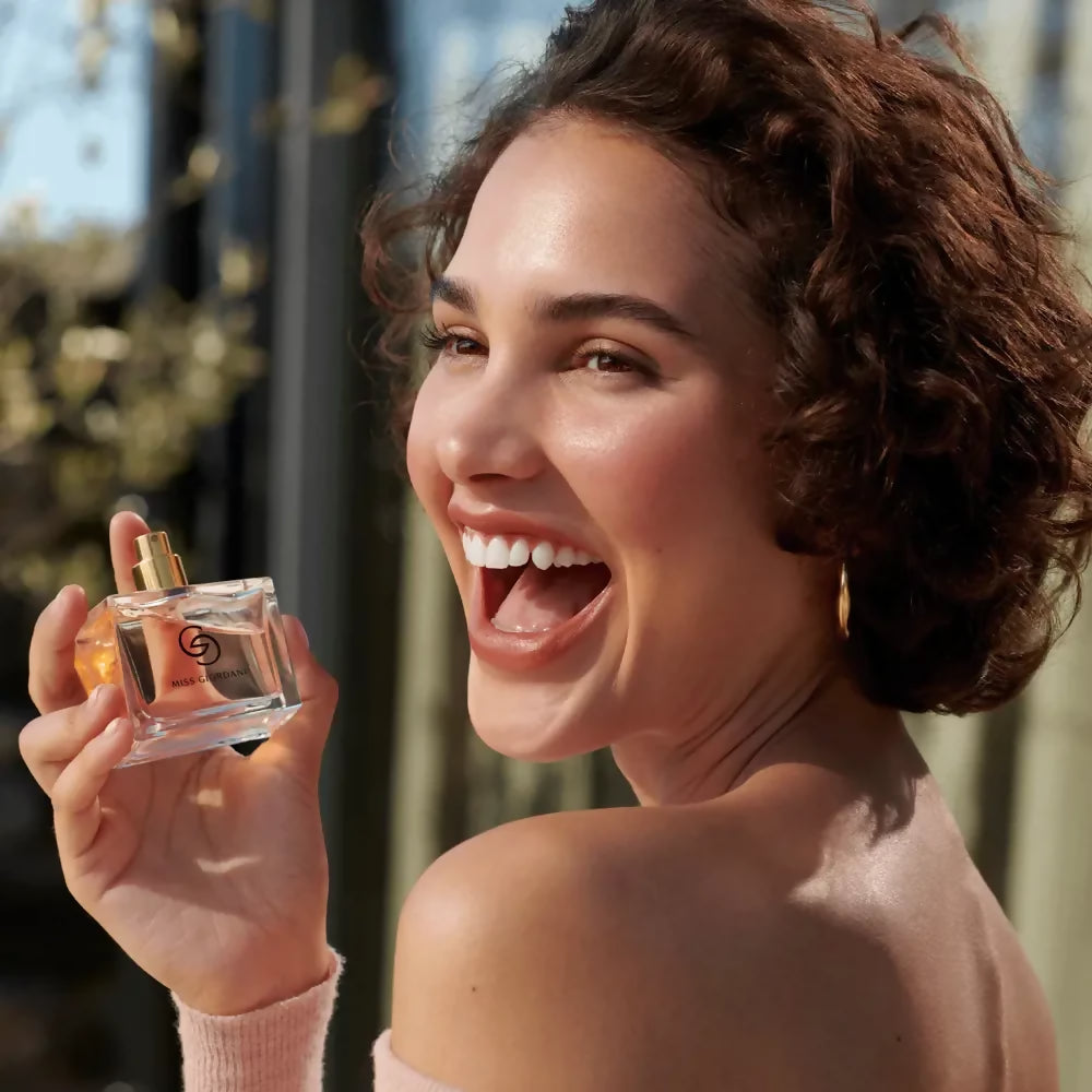 Oriflame | Giordani Gold Miss Giordani Eau de Parfum | Women Beauty Fragrance | 50 ml | Brand New