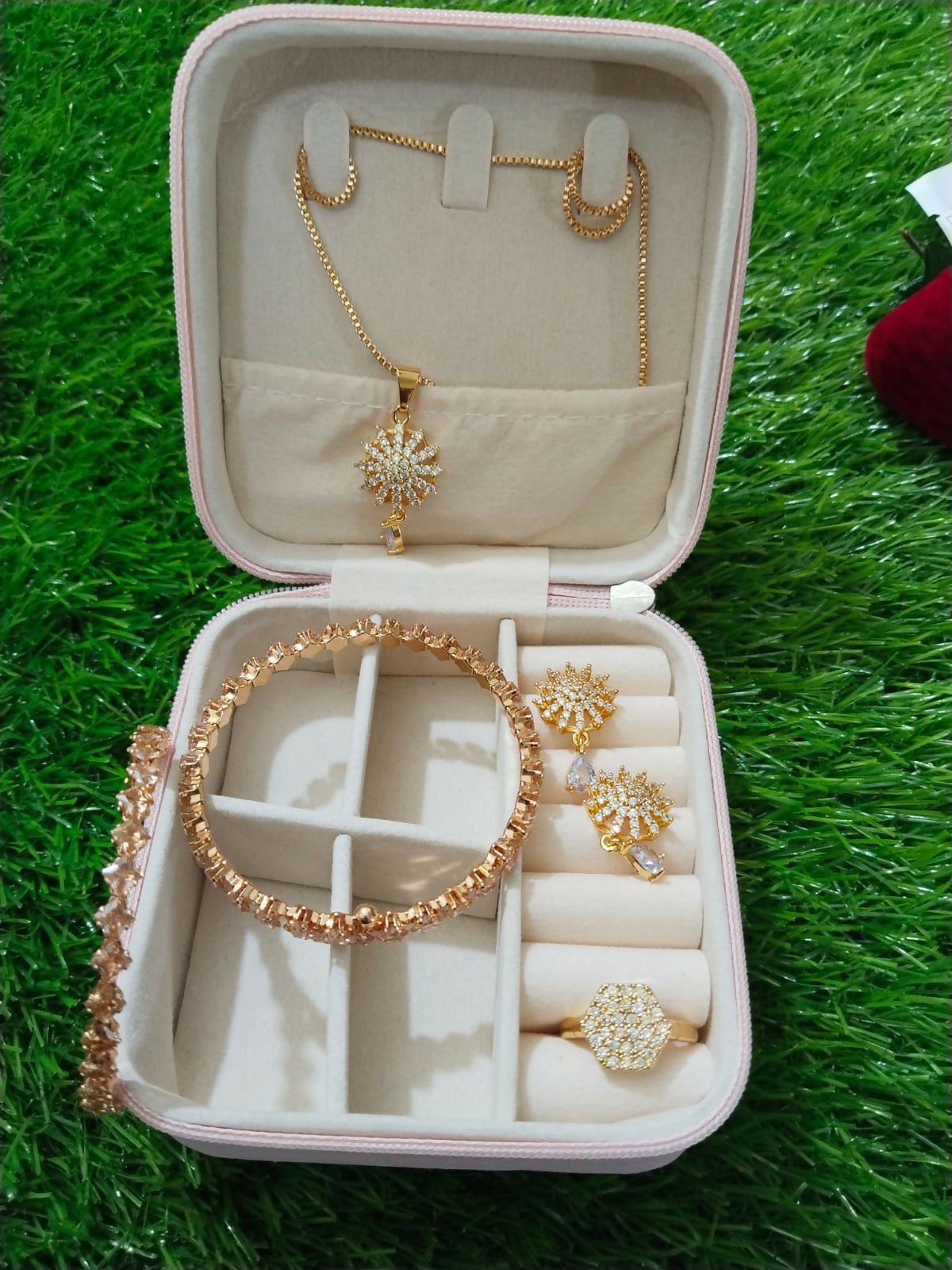 Jewelry Box With Set & Bracellet | Women Jewelry | Small | New