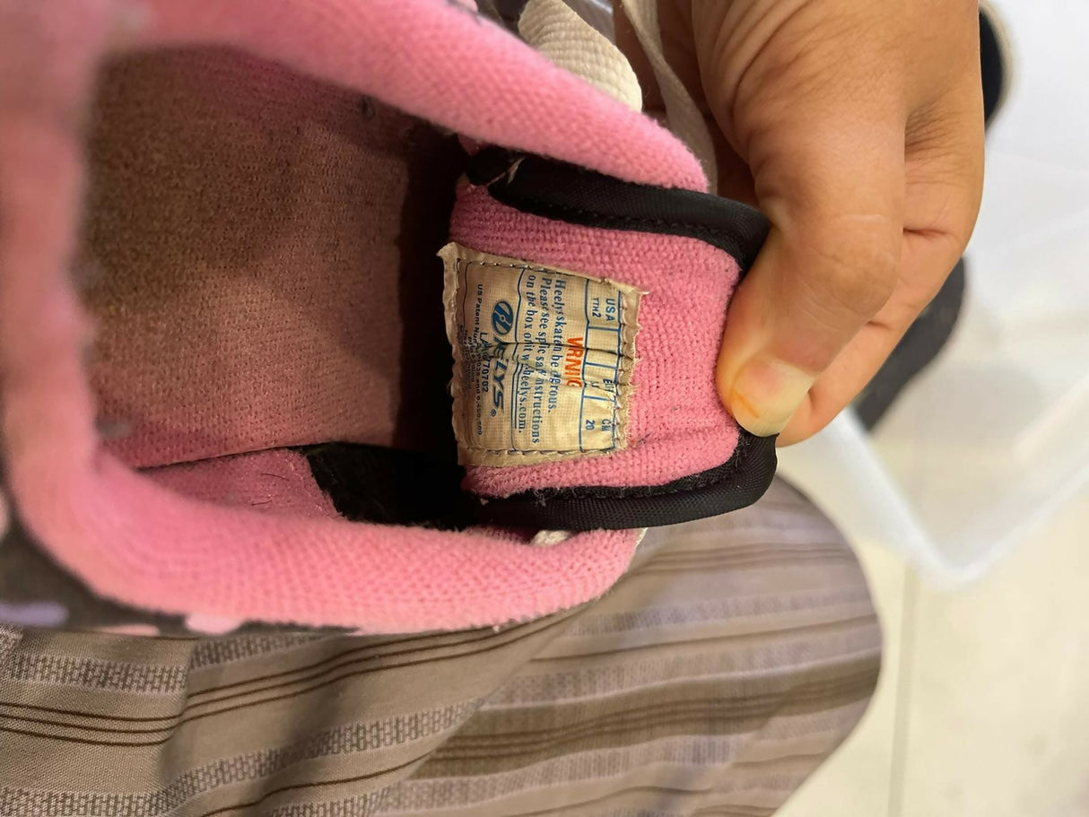 WhatsApp Image 2025-08-24 at 21.58.32_e65fd095