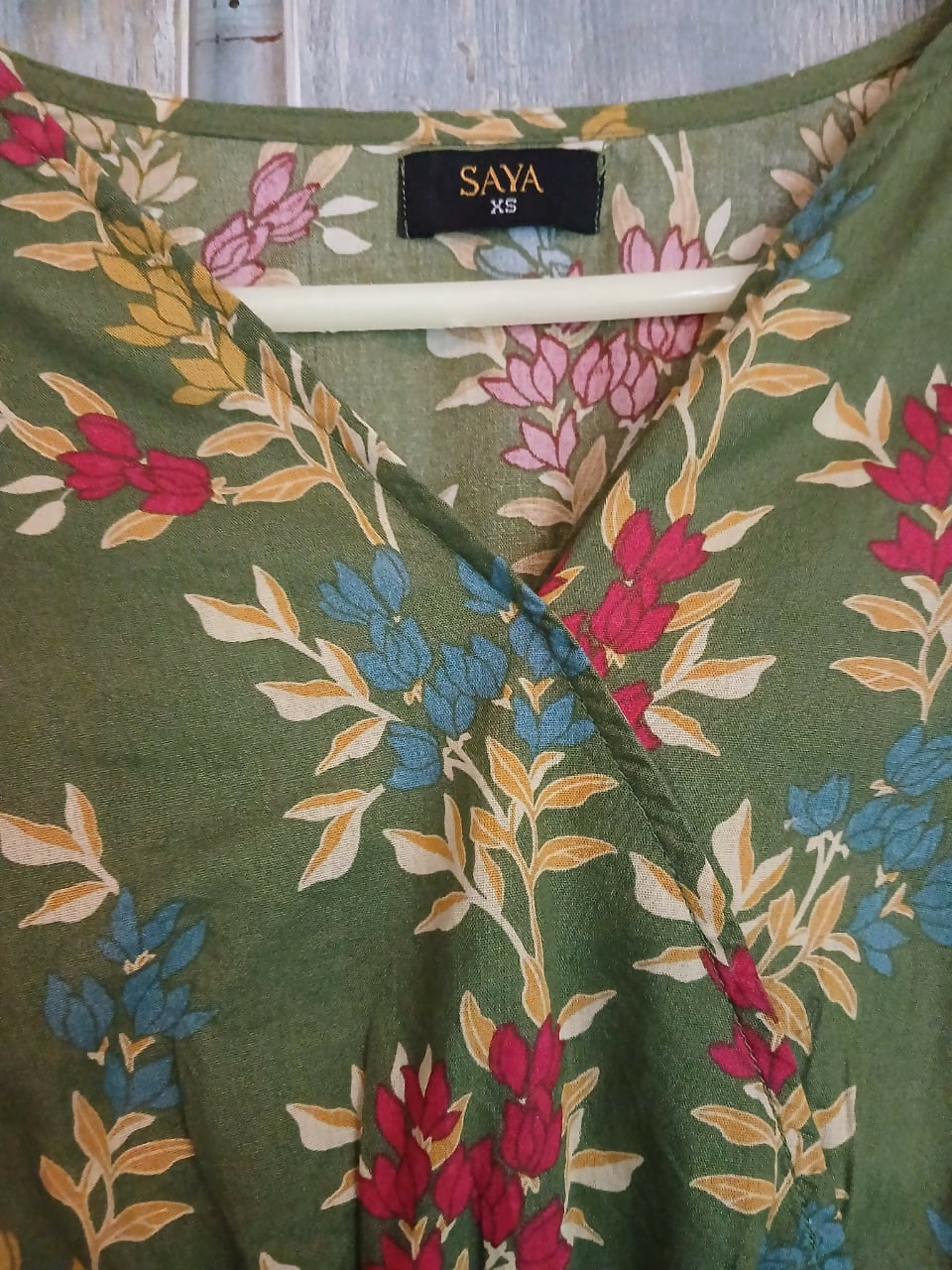 Saya | Olive Green Lawn Kurta | Women Branded Kurta | XSmall | Worn Once