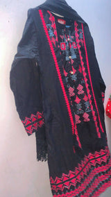Black Embroided Kurta with Dupatta | Women Locally Made Kurta | Large | Preloved
