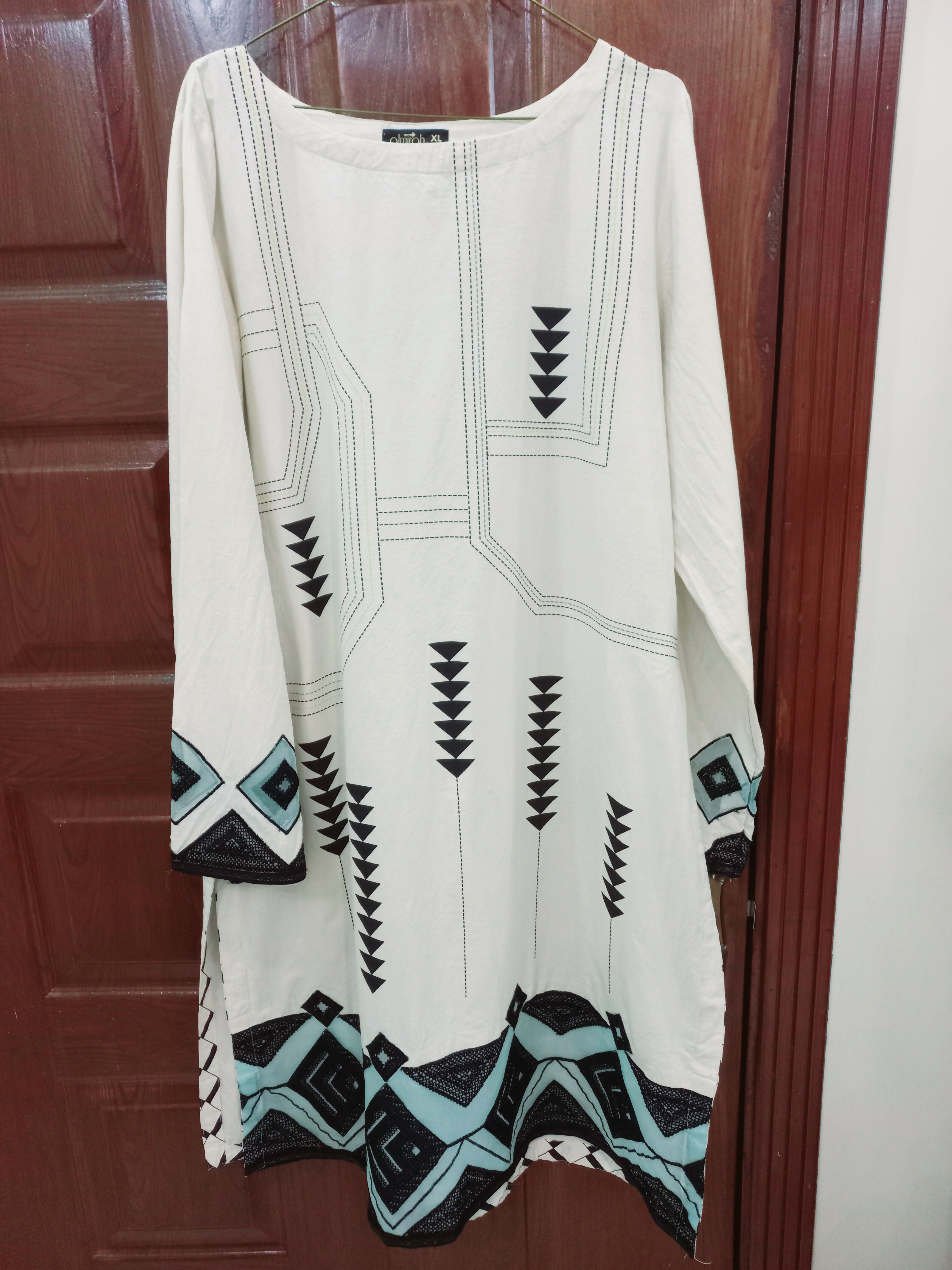 Almirah | Women Branded Kurta | X Large | Worn Once