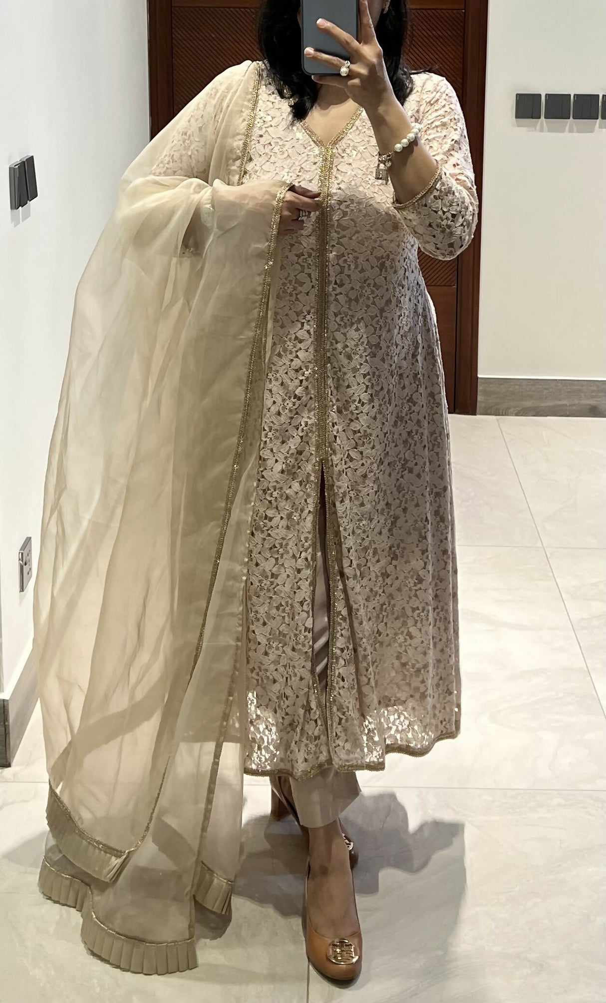 Formal Party wear Suit | Women Locally Made Formals | Medium | Preloved