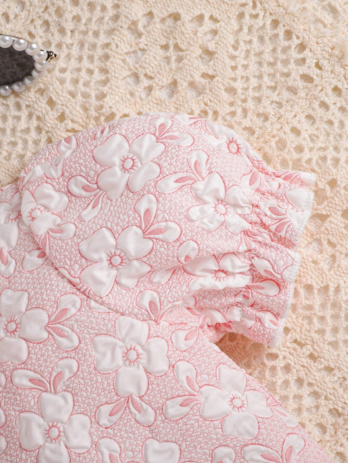 Buy SHEIN Baby Floral Print Puff Sleeve Top & Shorts & Hat in Pakistan