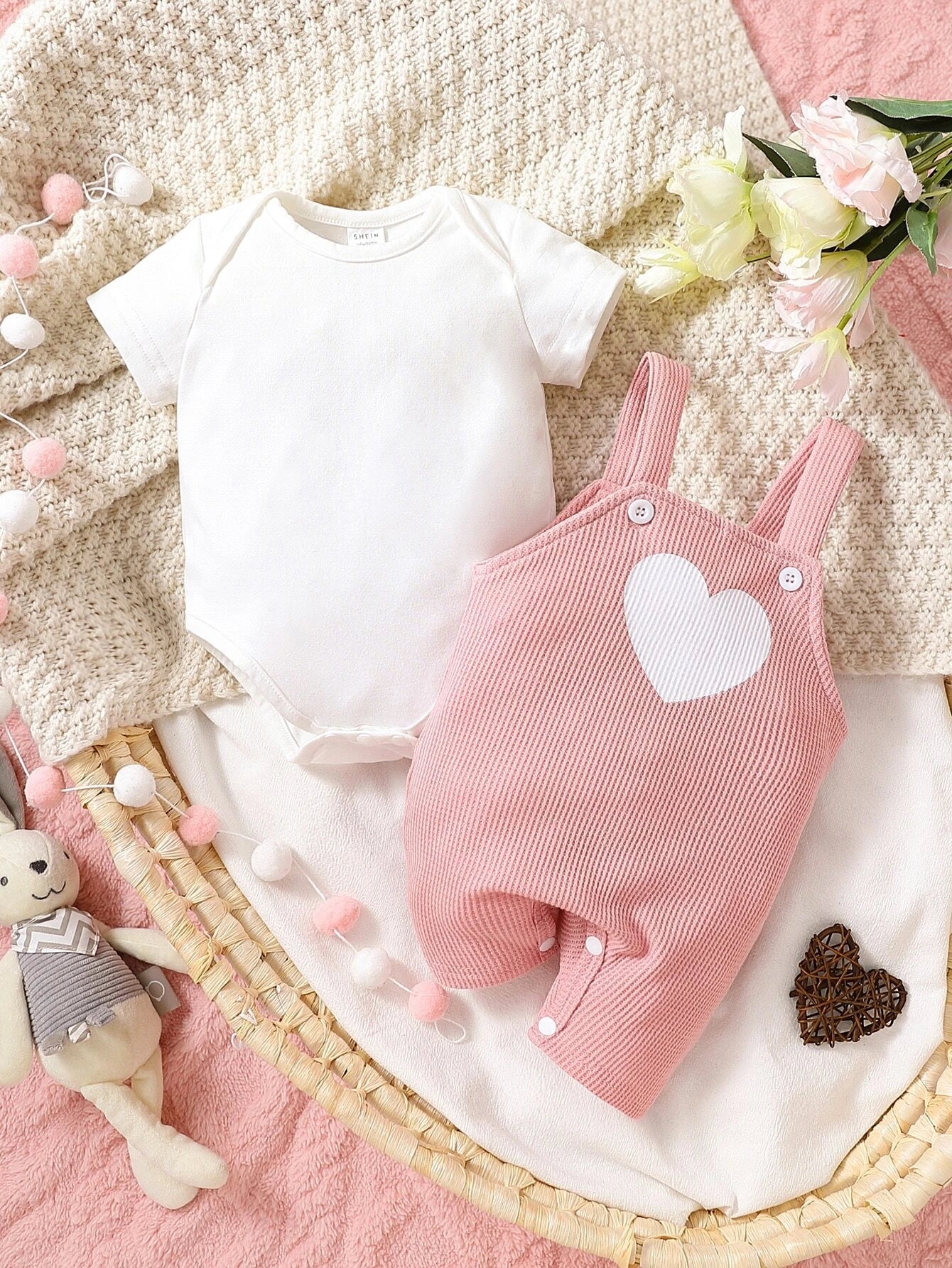 Buy SHEIN Baby Girl Newborn Solid Bodysuit & Heart Print Cami Romper in Pakistan