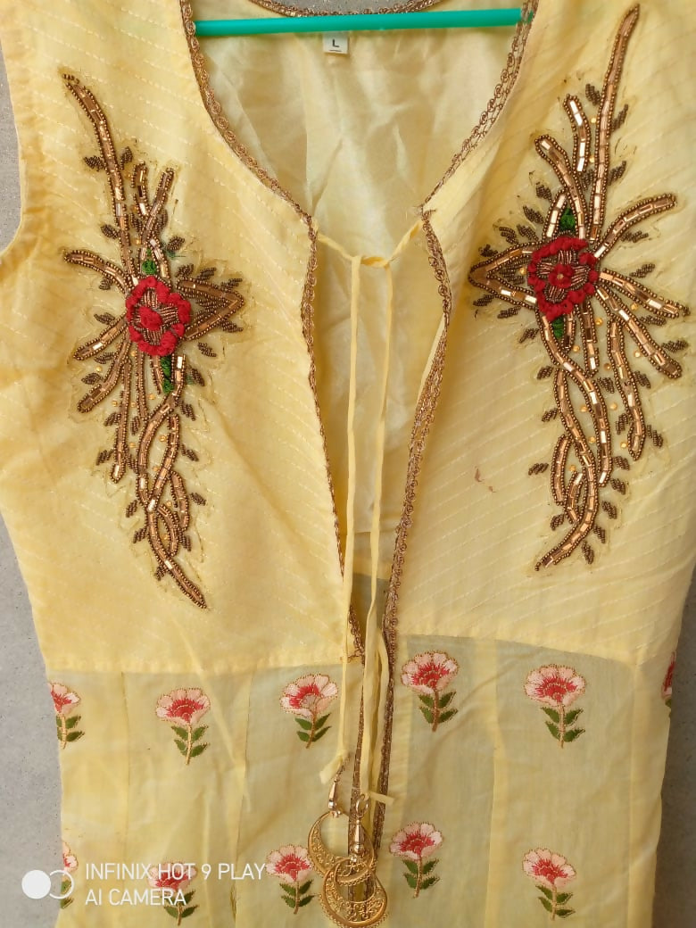 3 PC Gown Style Suit | Kids | Girls Shalwar Kameez | Large | Worn Once