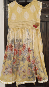 Sapphire Girls Frock | Girls Skirts & Dresses | Size: 4 to 5 Yrs | Worn Once