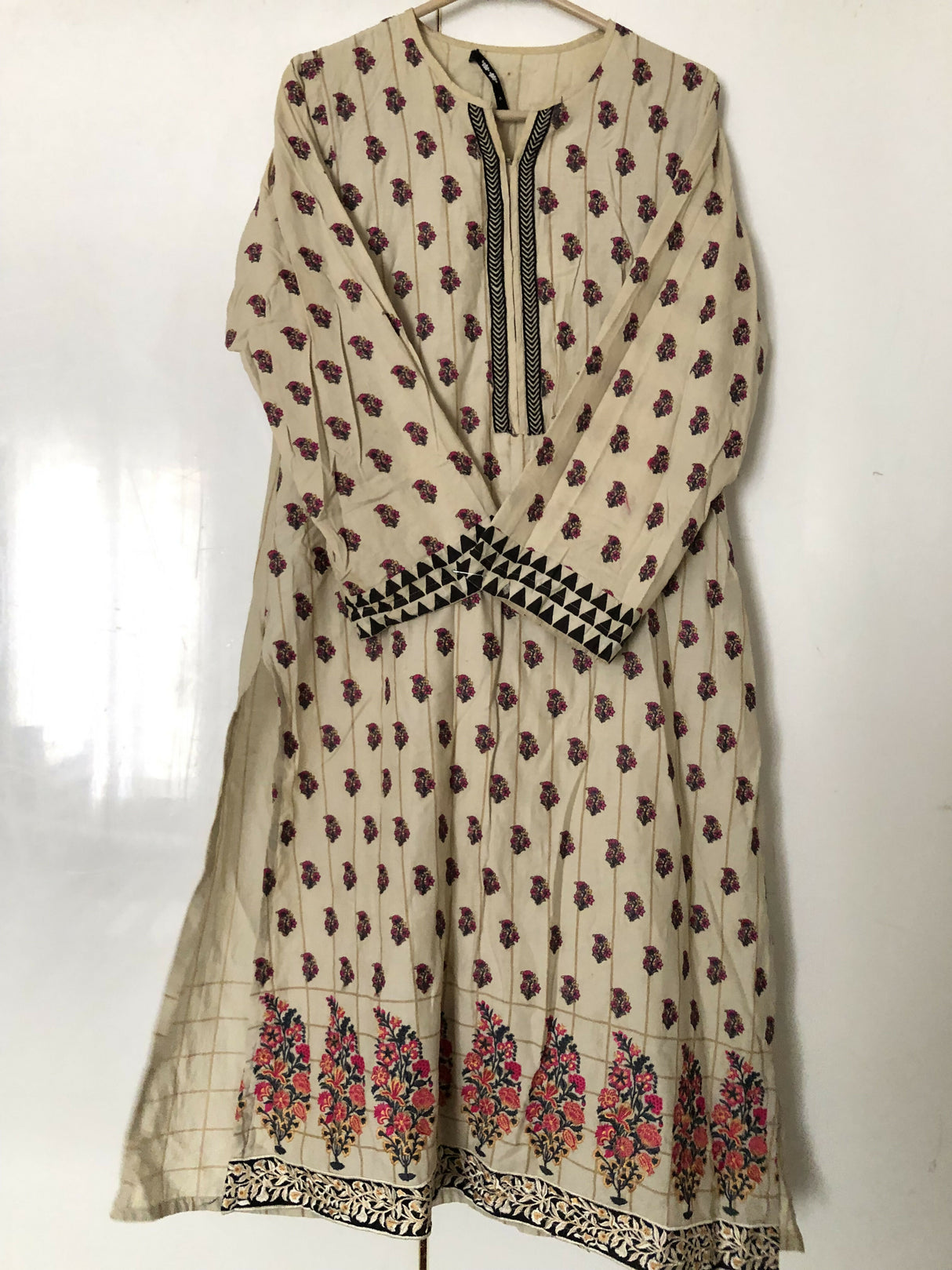 Khaadi | Women Branded Kurta | Small | Preloved