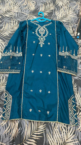2PC Stitched Suit | Women Locally Made Kurta | Large | Worn Once