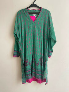 Green and Red Kurta | Women Locally Made Kurta | Worn Once