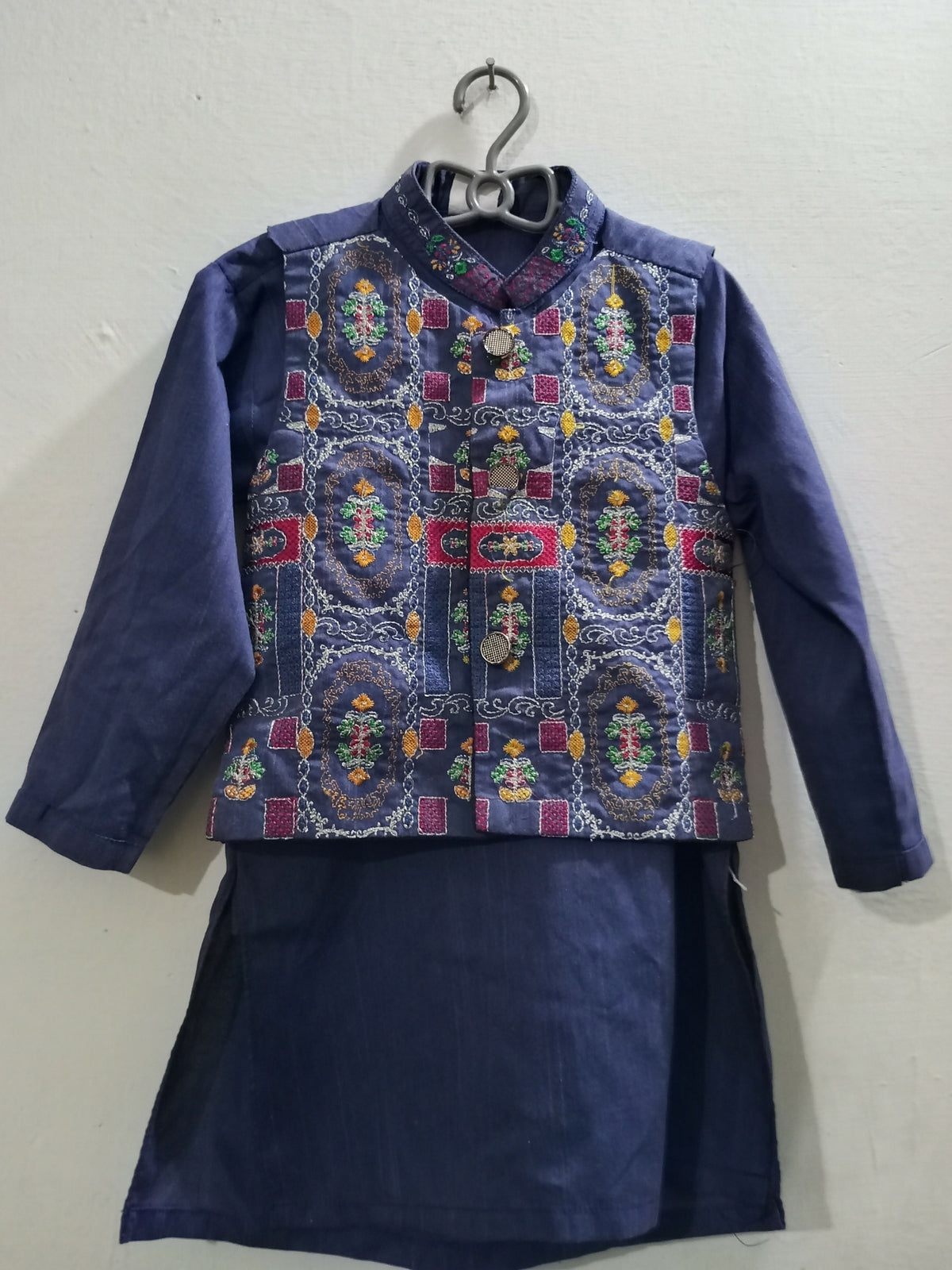 Embroidered Shalwar Kameez | Kids | Boys Shalwar Kameez | Size: 18 | Worn Once