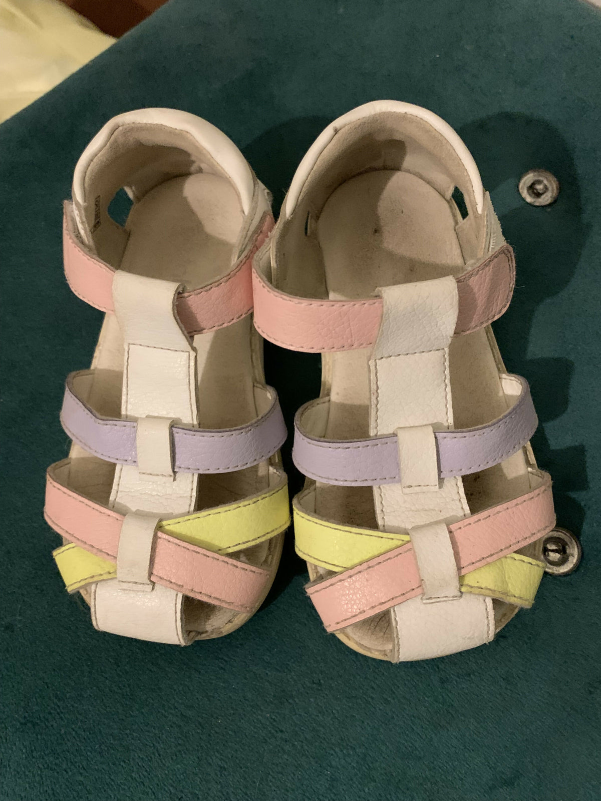 Colorful Pumps | Kids | Girls Shoes | Size: | Preloved