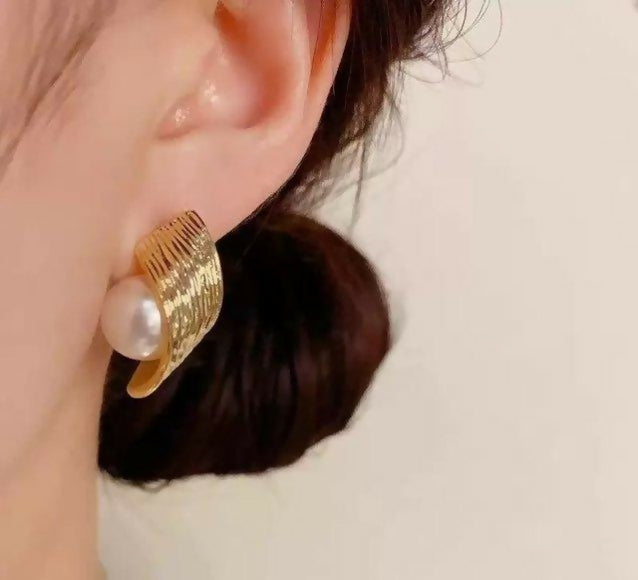 Pearl Tops Pair-01090 | Women Jewelry | Earrings | Brand New