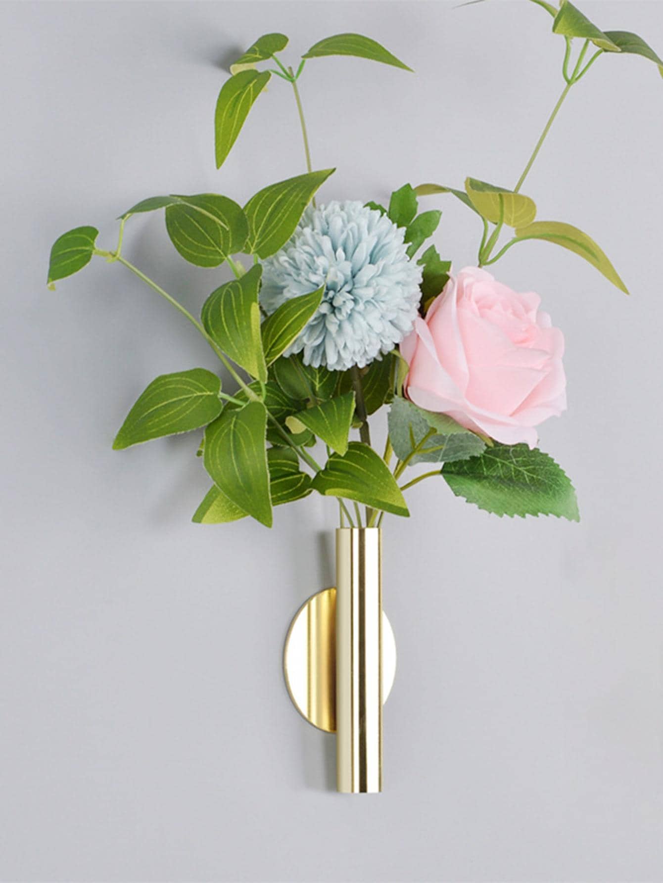 Buy SHEIN Golden Wall-mounted Flower Vase (excluding Wall Glue) in Pakistan