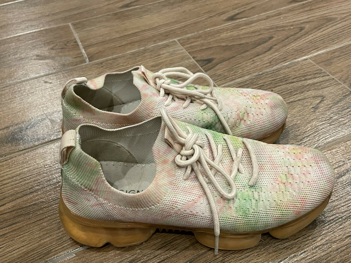 Insignia | Women Shoes | Casual Shoes | Cream | Size: 38 | Preloved