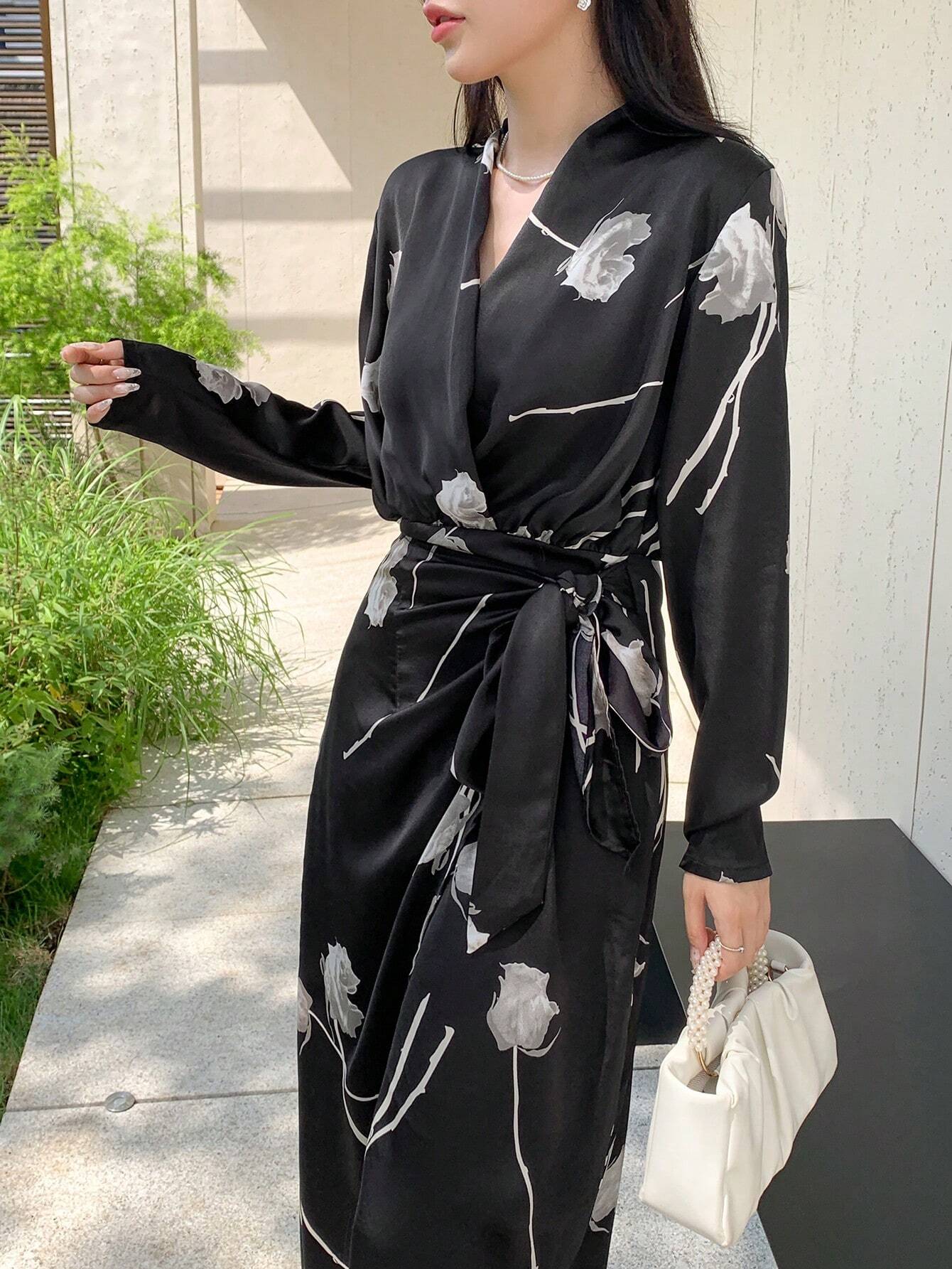 Buy SHEIN DAZY Floral Print Knot Side Wrap Dress in Pakistan