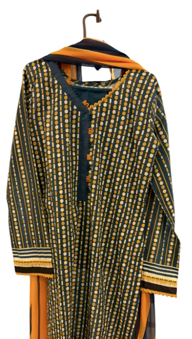 Orient | Women Branded Kurta | Medium | New