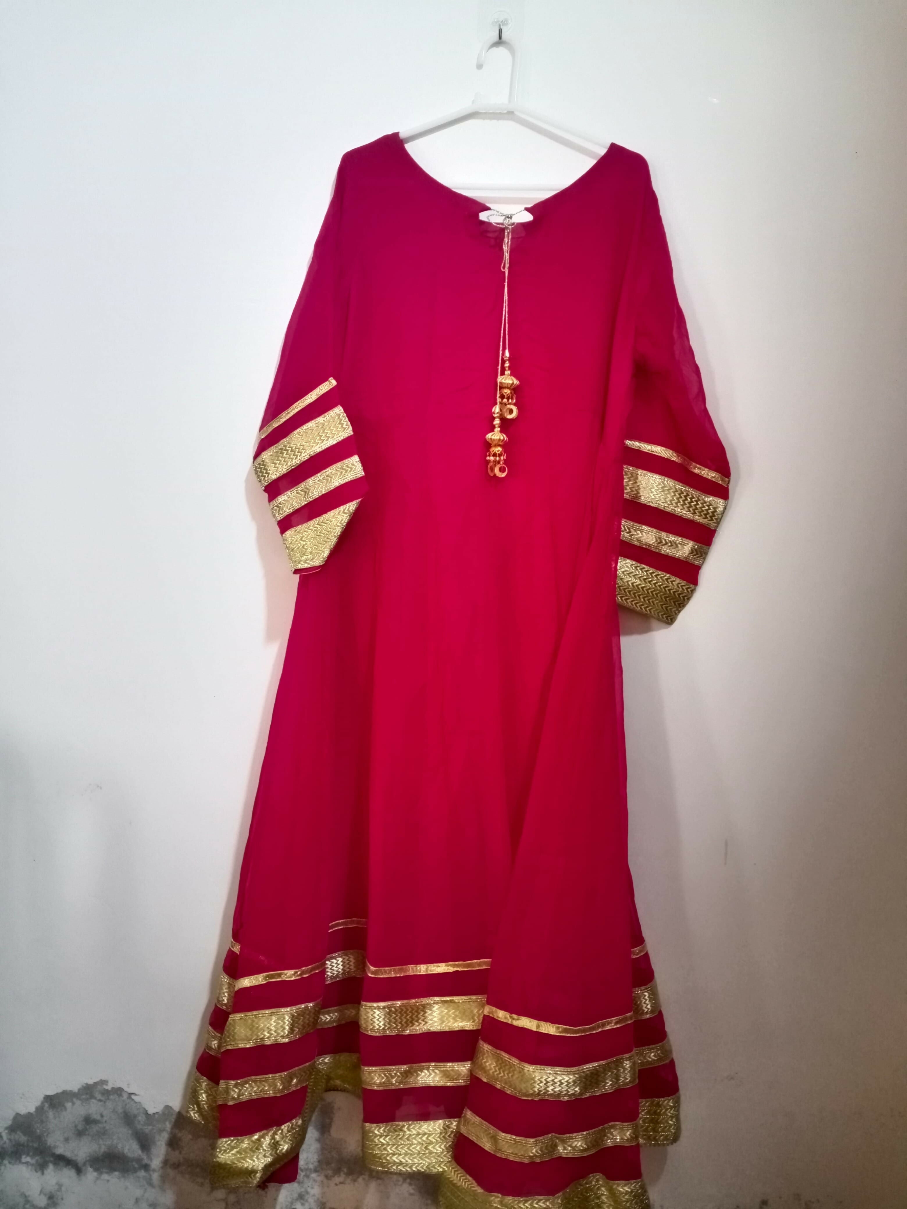 Shocking pink Chiffon Frok | Women Froks & Maxis | X Large | Preloved