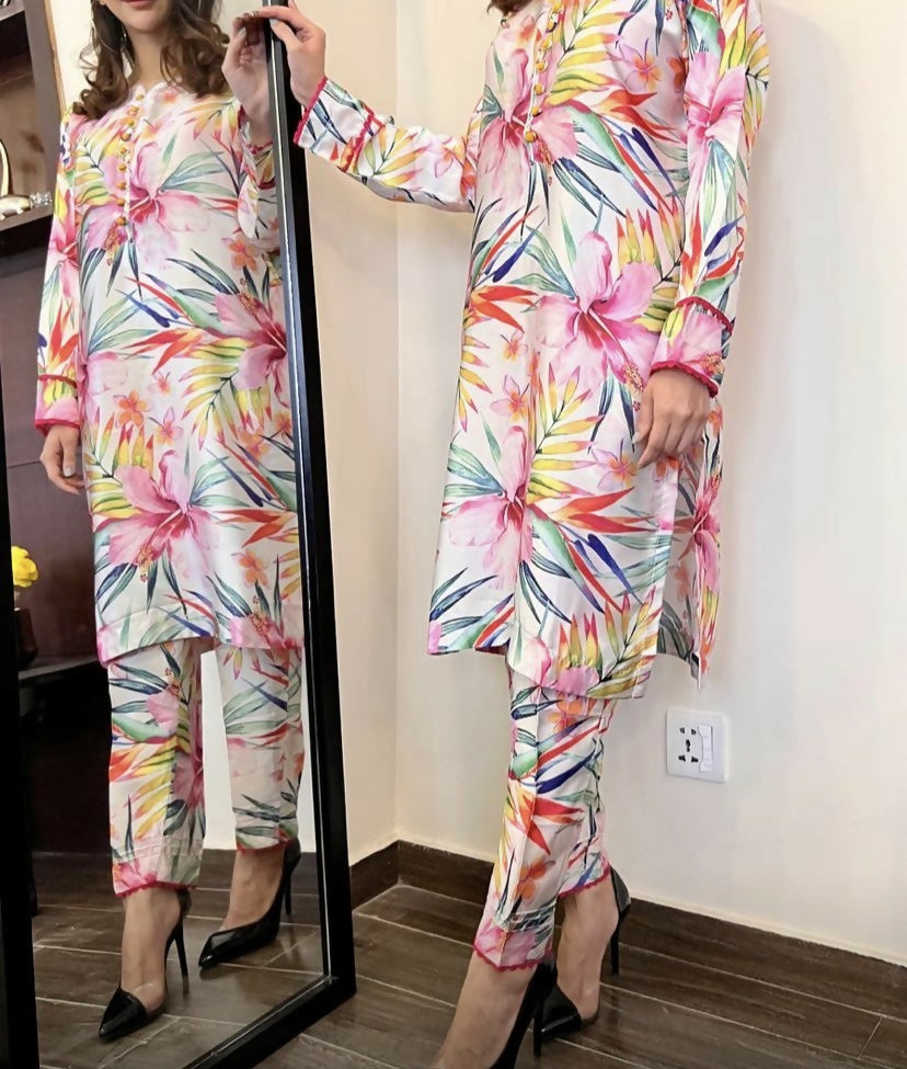 2 PC Silk Dress | Women Locally Made Kurta | Medium | Brand New