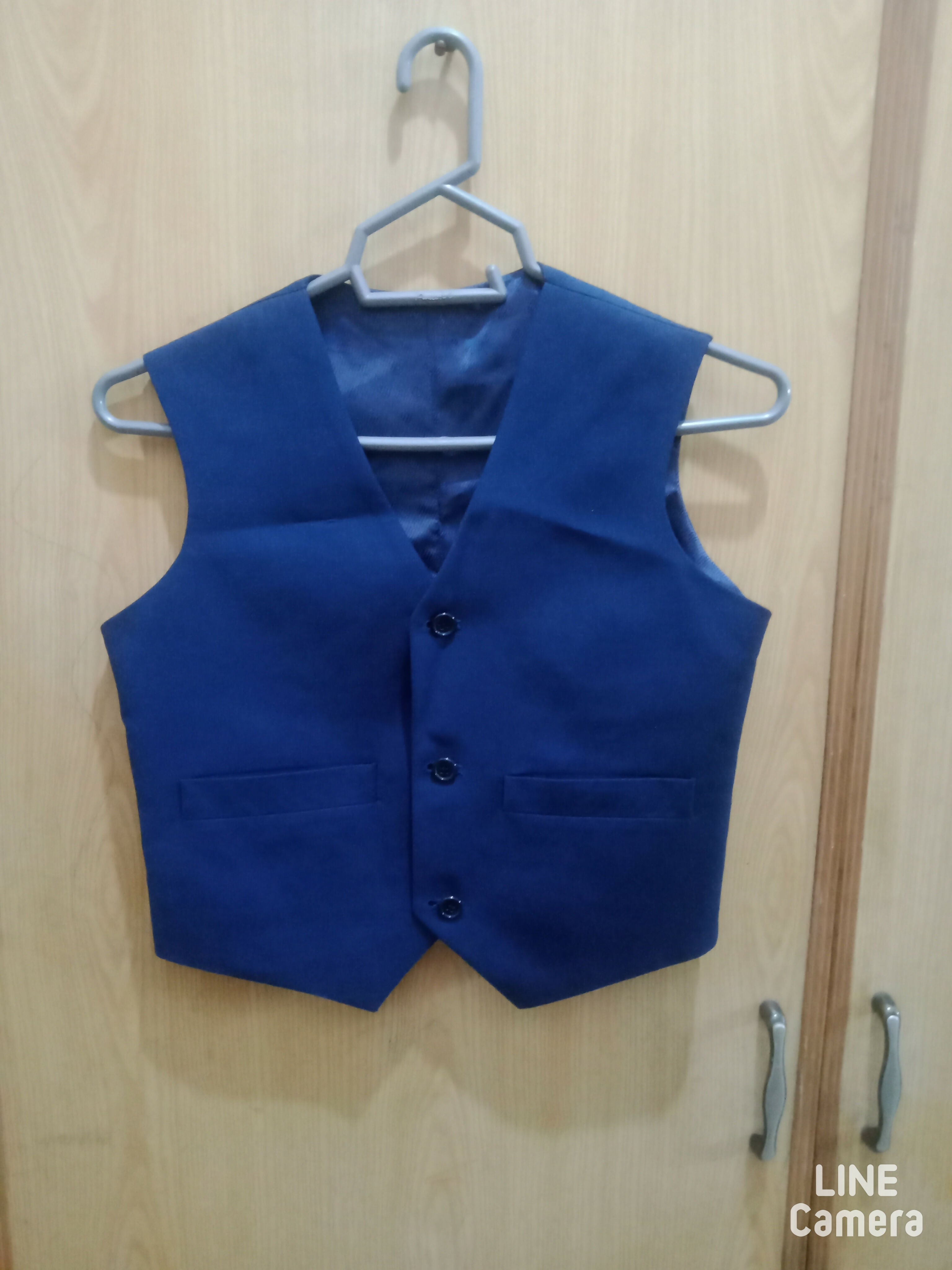 Kids| Boy's Tops & Shirts| Pant &Coat | Formals | Preloved