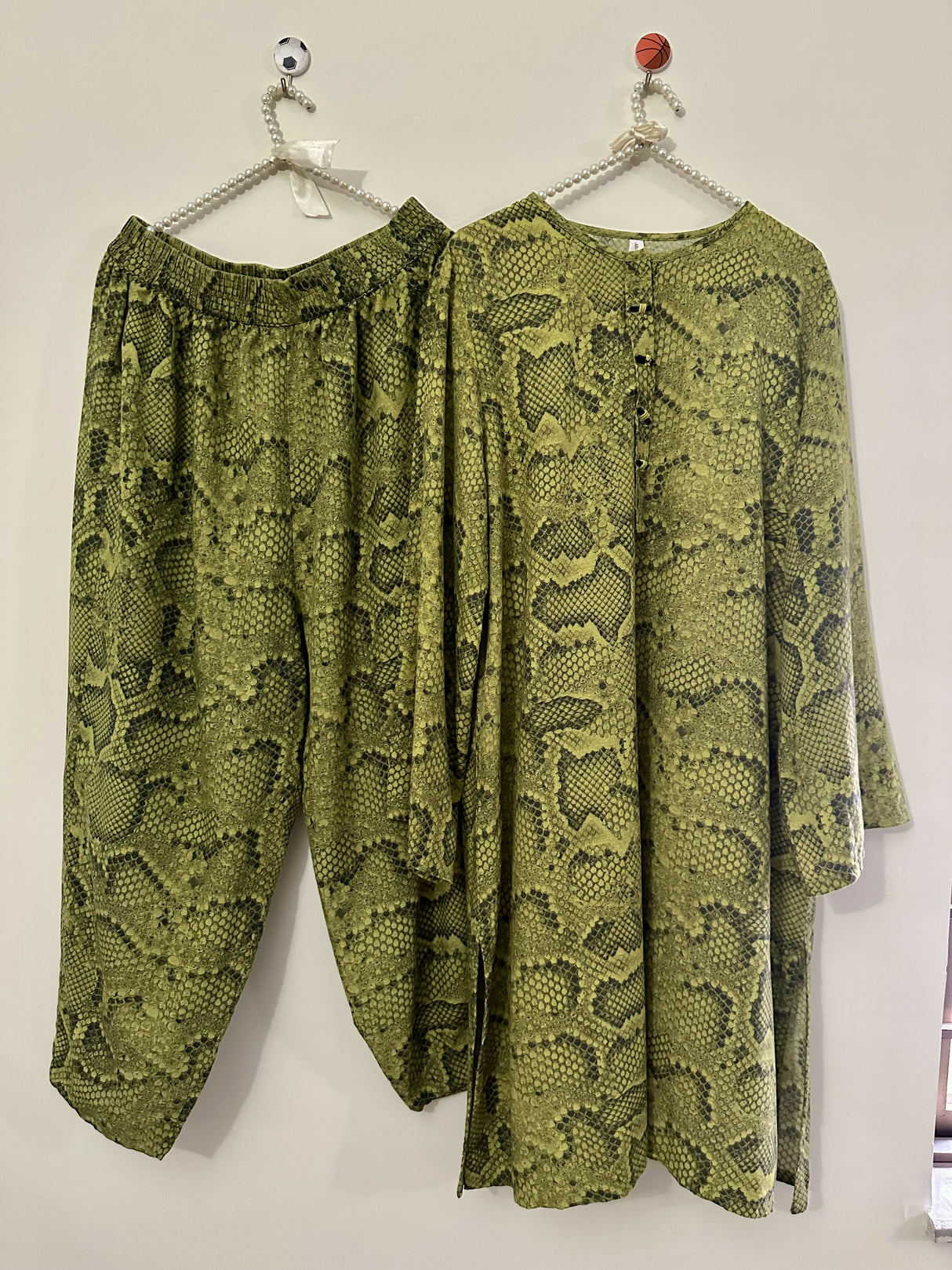 Ethnc | Women Branded Kurta | Small | Green | Worn Once