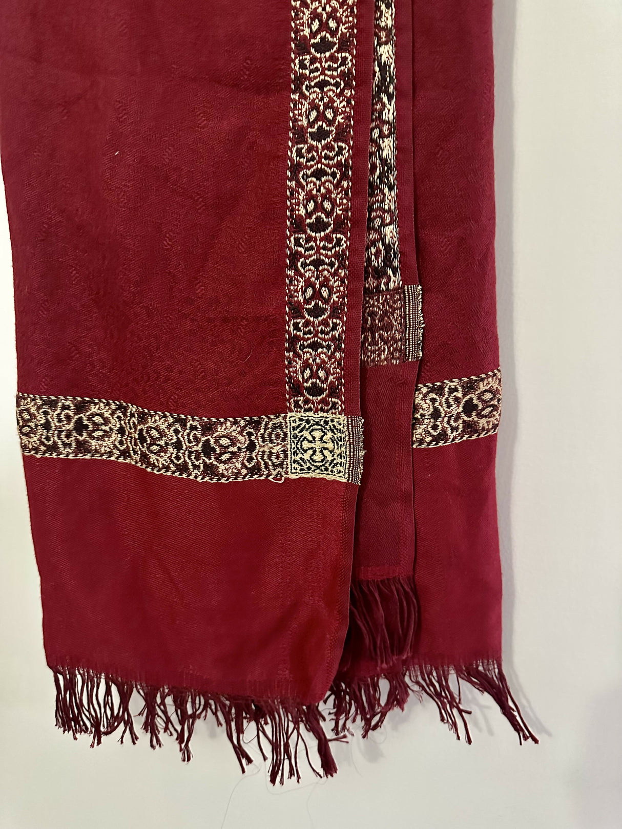 Wool Shawl Shawls | Women Accessories | Duppatas & Shawls | Standard | Preloved
