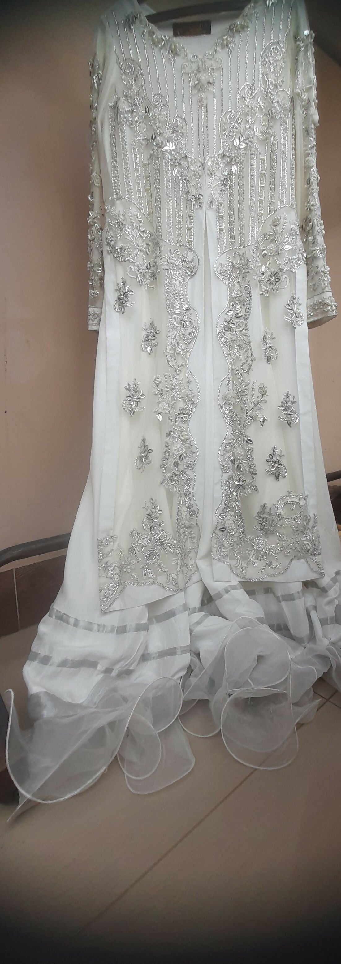 Beautiful White Fancy Dress | Women Locally Made Formals | White | Small | Worn Once