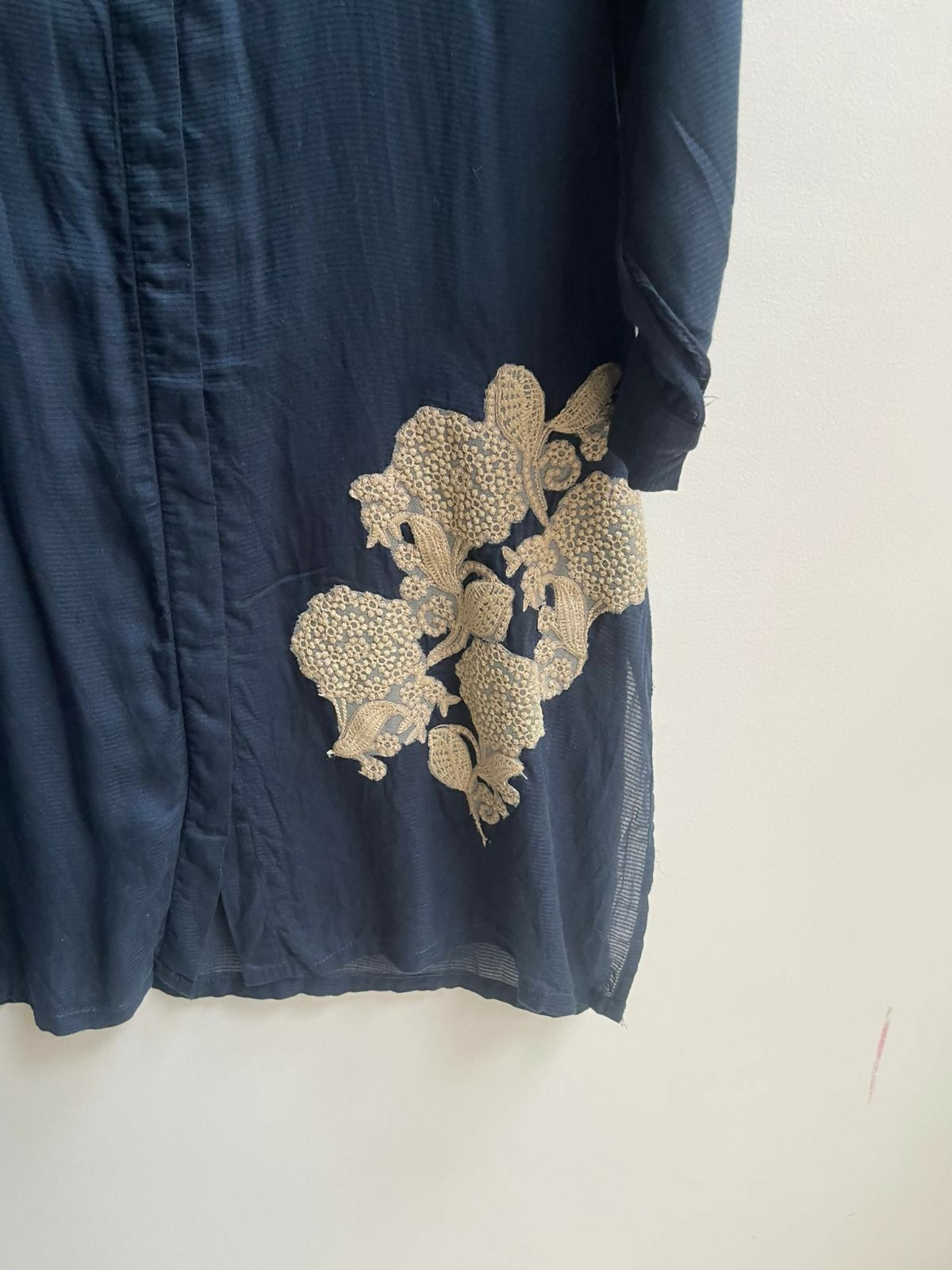 Blue Embroided Patch Kurta | Women Locally Made Kurta | Medium | New