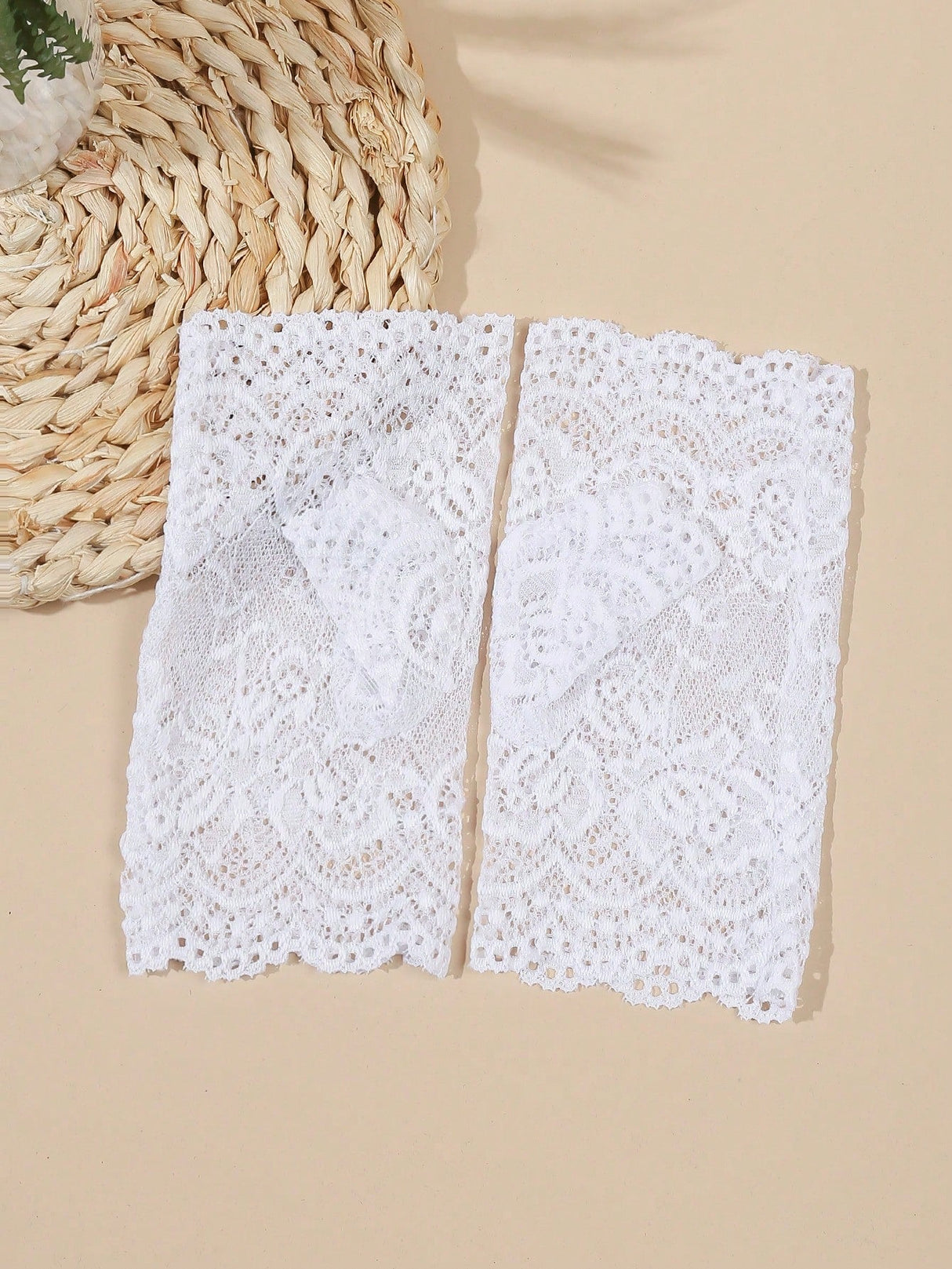 Buy SHEIN Floral Embroidered Fingerless Gloves in Pakistan