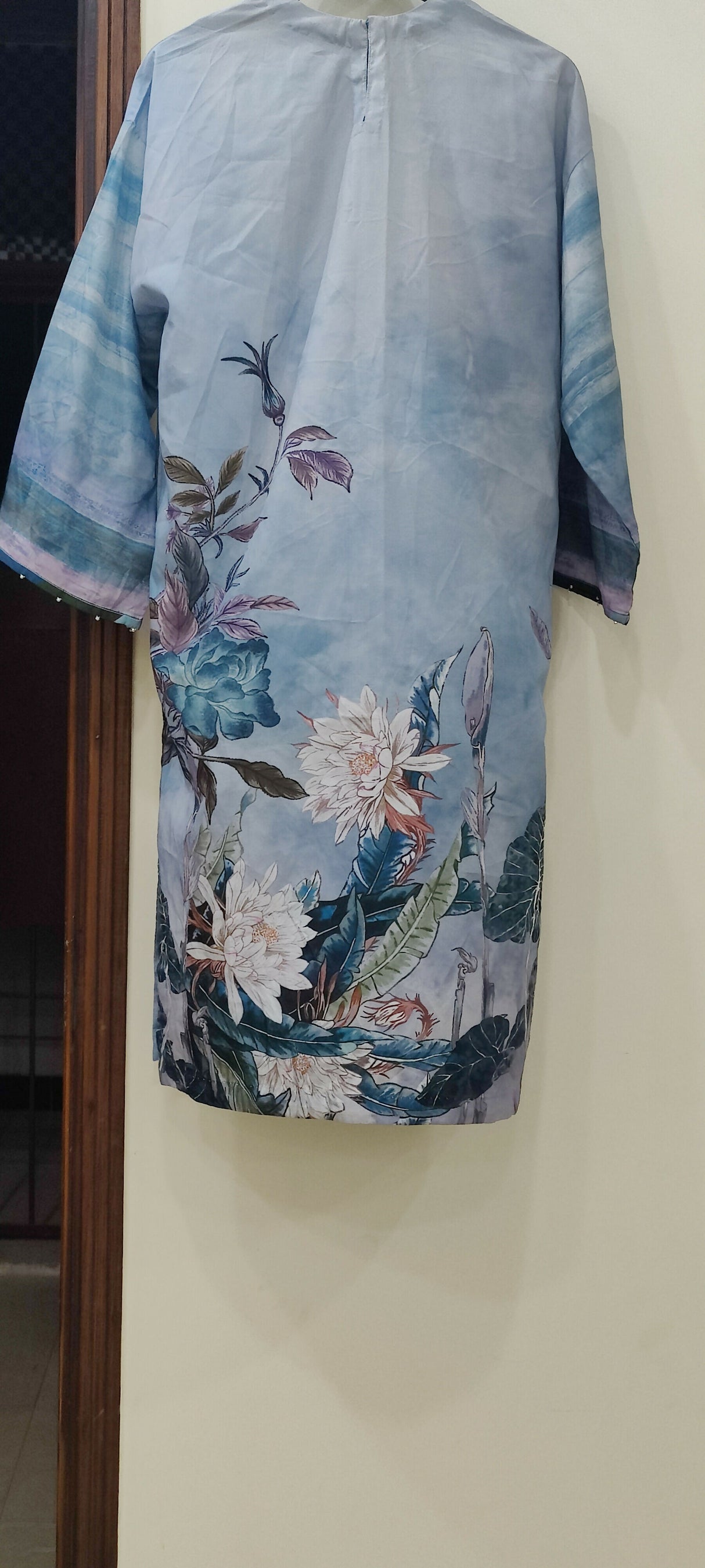 Sapphire | Women Branded Kurta | Medium | Brand New