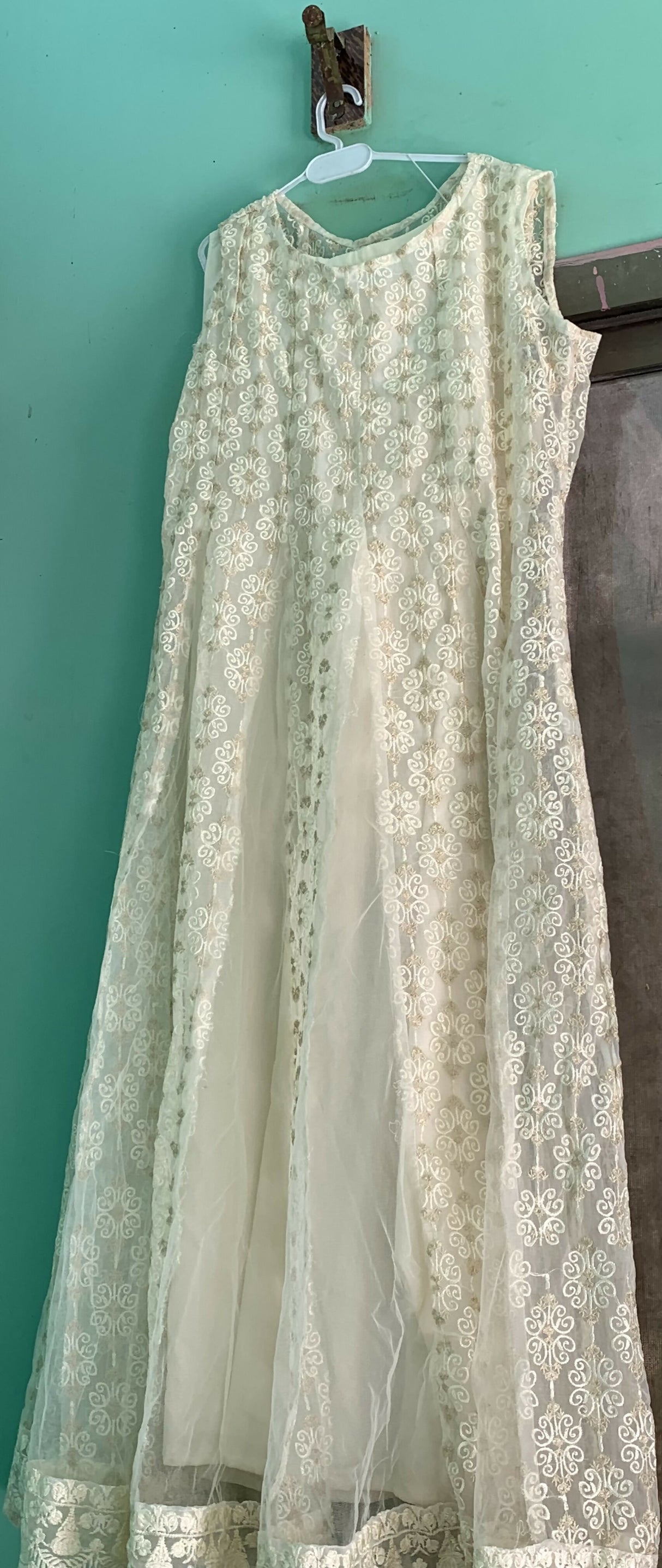 Beautiful Mona Maxi | Women Frocks & Maxis | Medium | Preloved