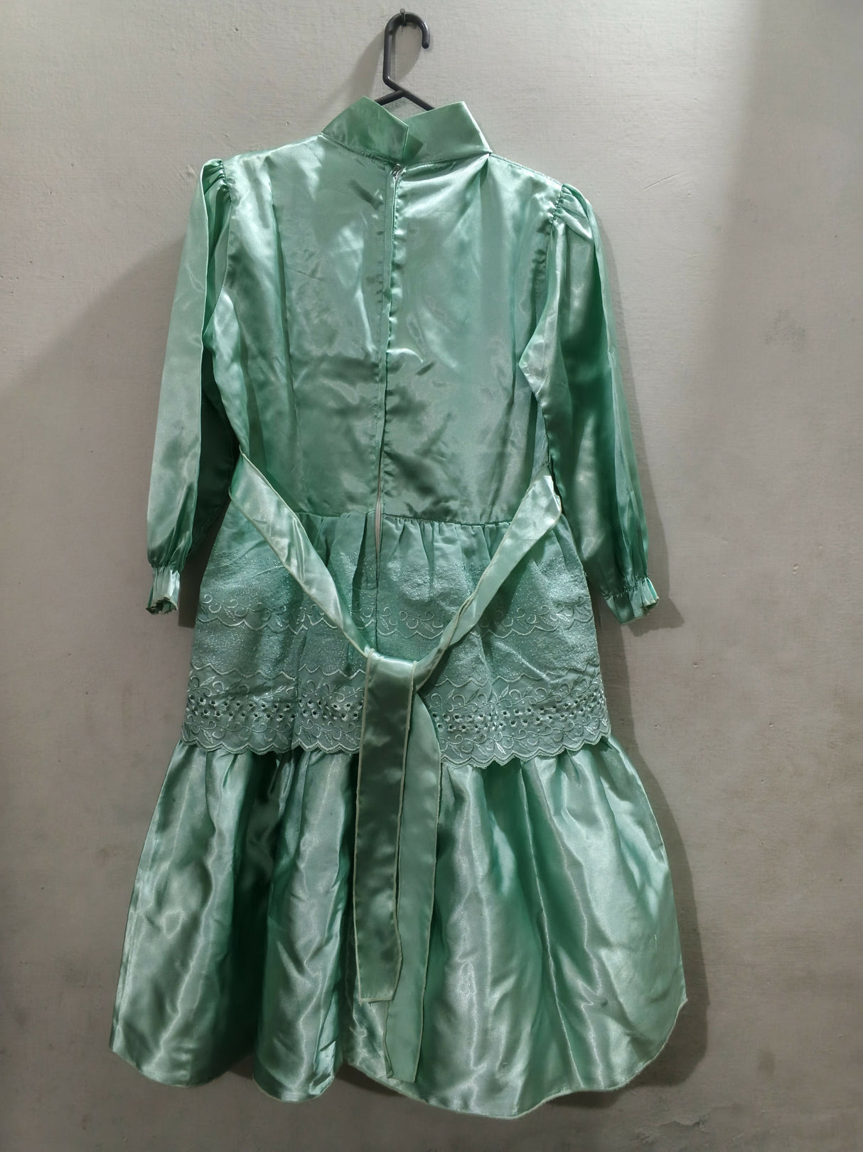 Sea Green Silk Frock | Girls Skirts & Dresses | Size: 6 to 7 Yrs | Preloved