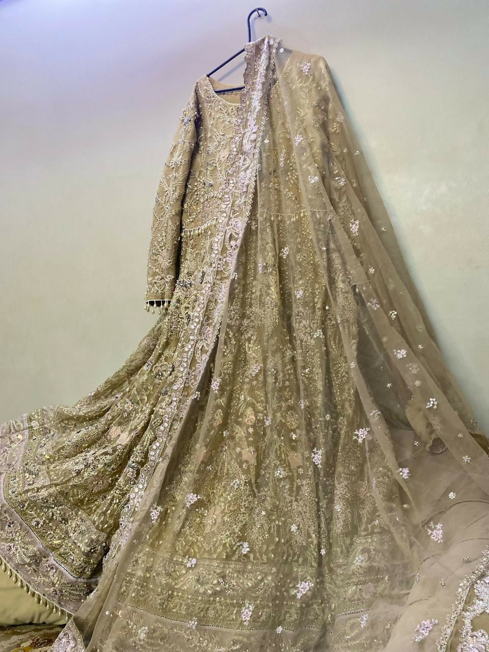 Soraya | Elegant Bridal Maxi | Women Bridals | Beige | XLarge | Preloved