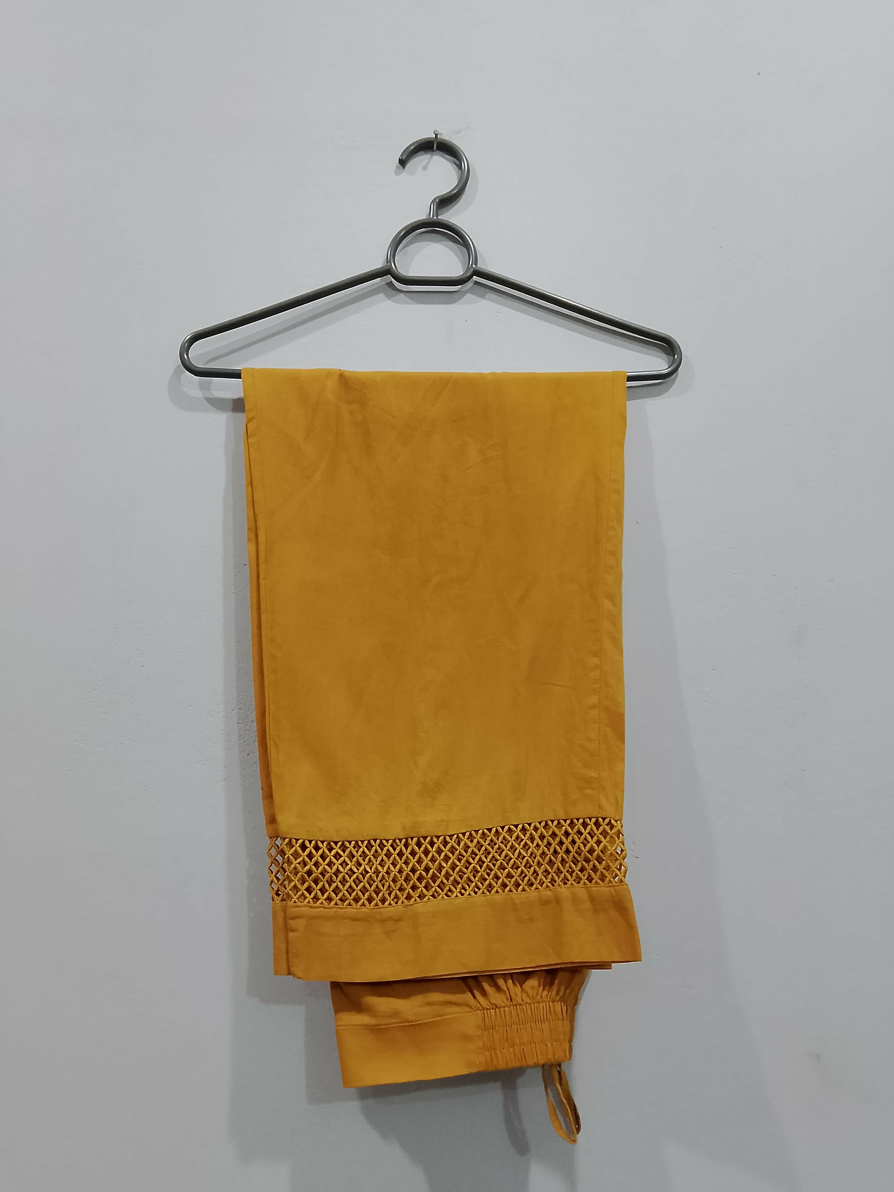 Almirah | Women Branded Kurta | Medium | Preloved