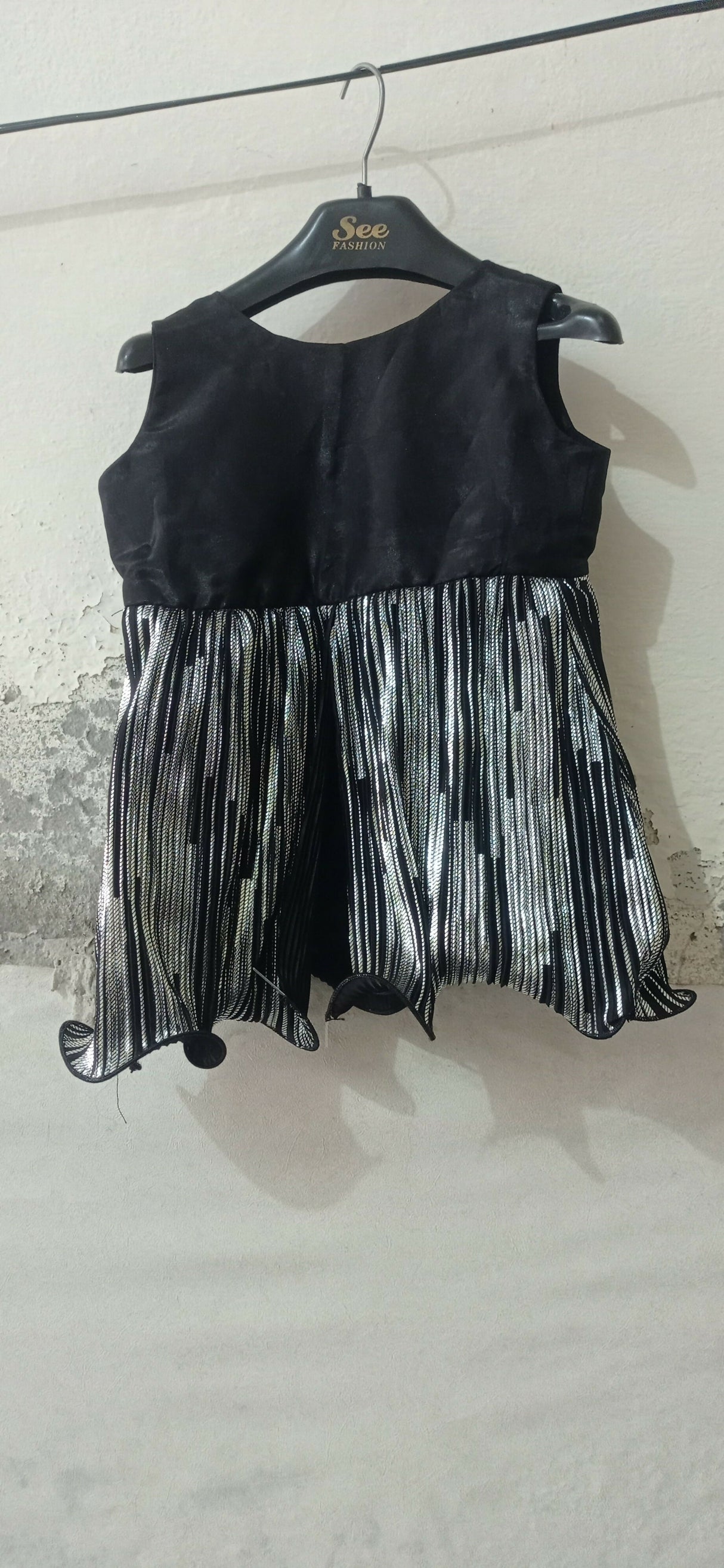 Black Baby Frock | Kids | Girls Skirts & Dresses | 12 to 18 Mnths | Worn Once