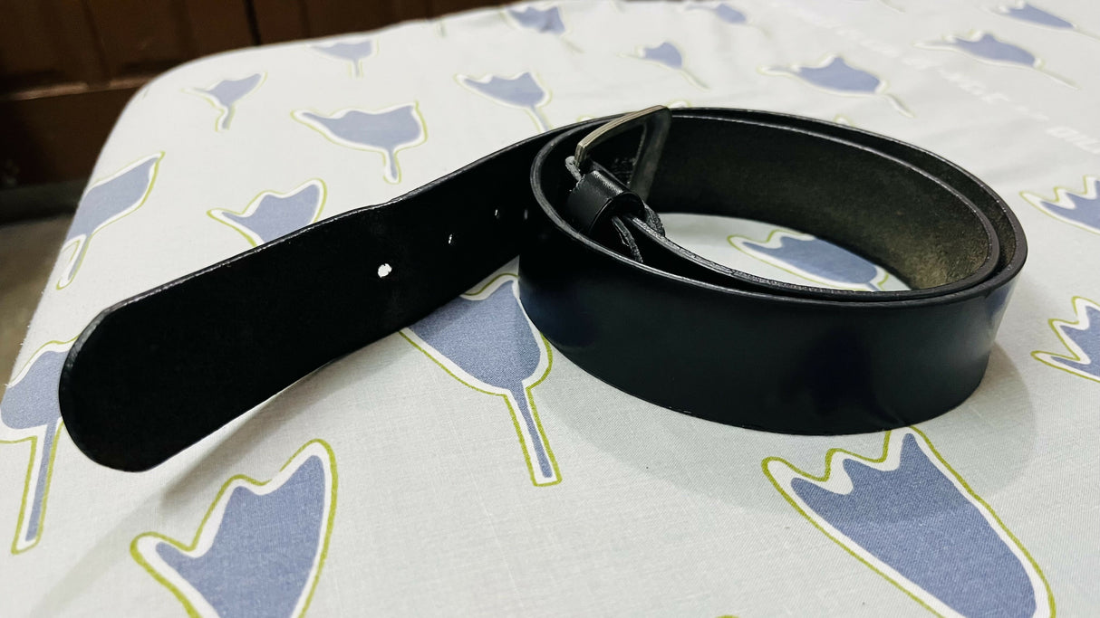 Men’s Original Leather Belt | Men’s Accessories | Preloved