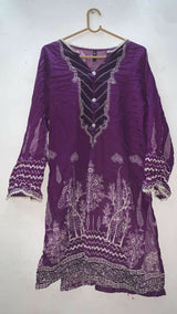 Beyond East | Women Branded Kurta | XLarge | Preloved