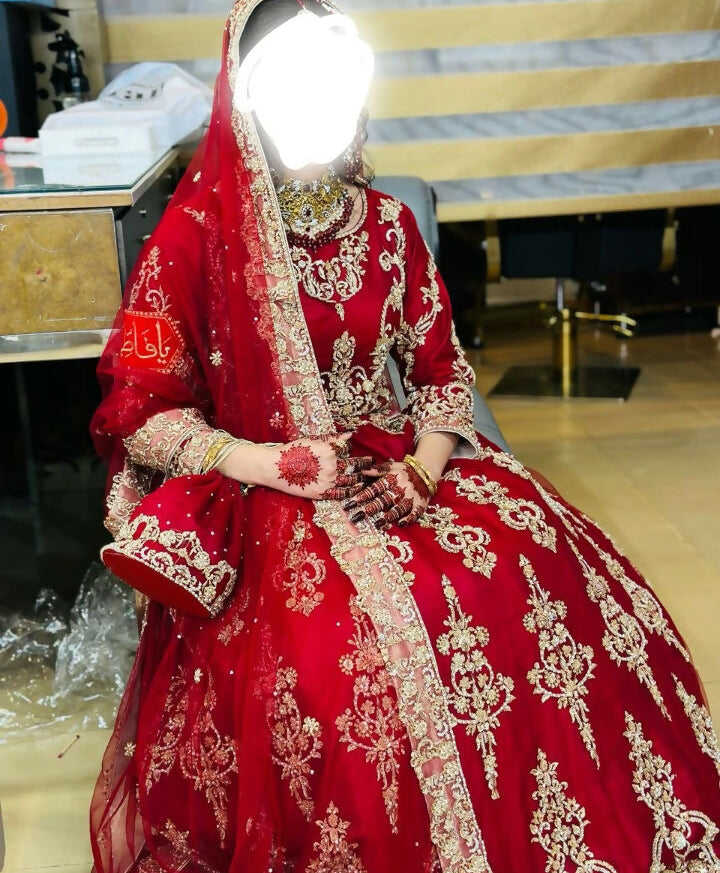 Red Bridal Lehnga Choli | Women Bridals | Baraat | Medium | Worn Once